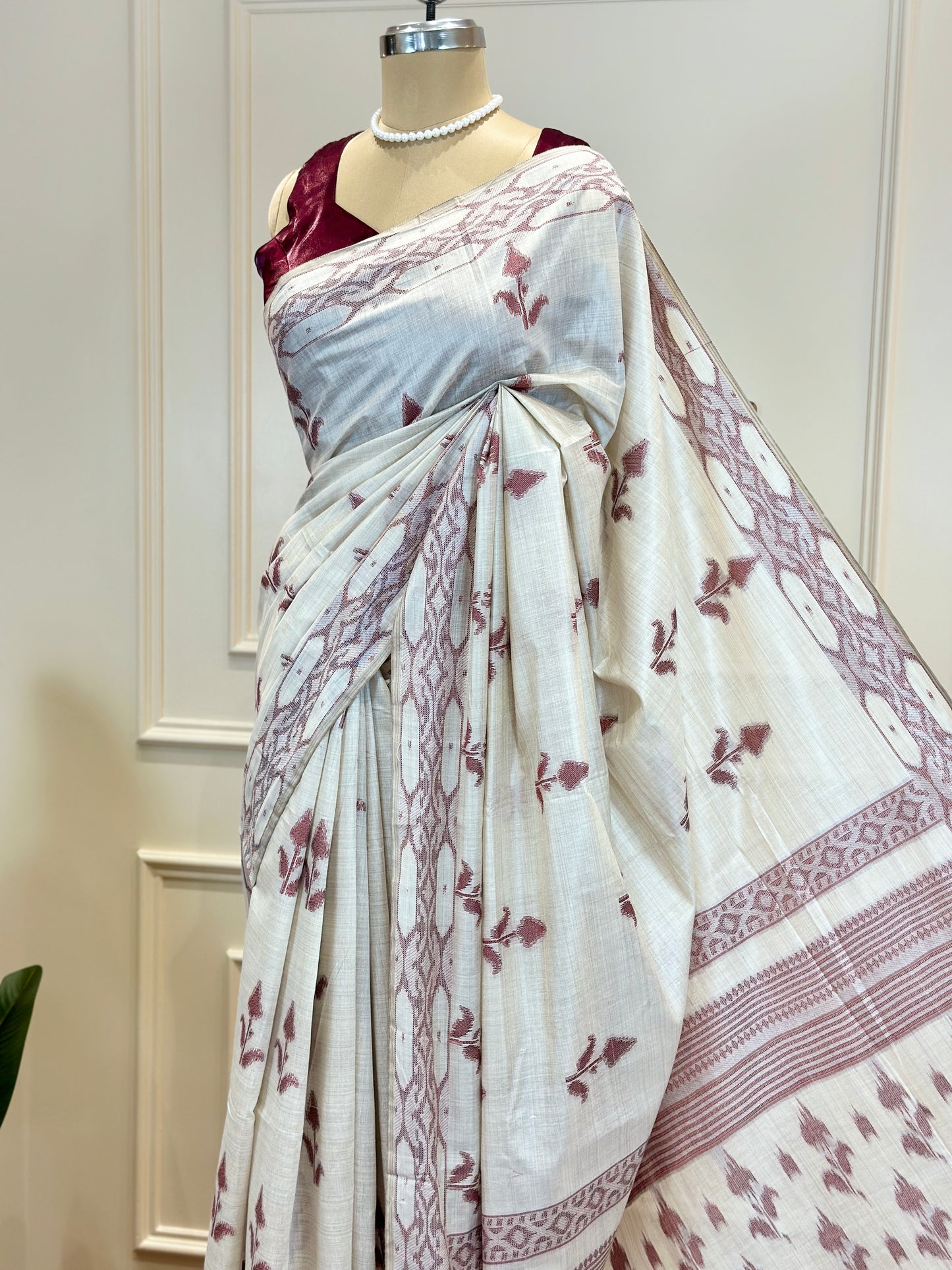 Soft Cotton Saree with Elegant Border and Tassel Pallu - Post 772