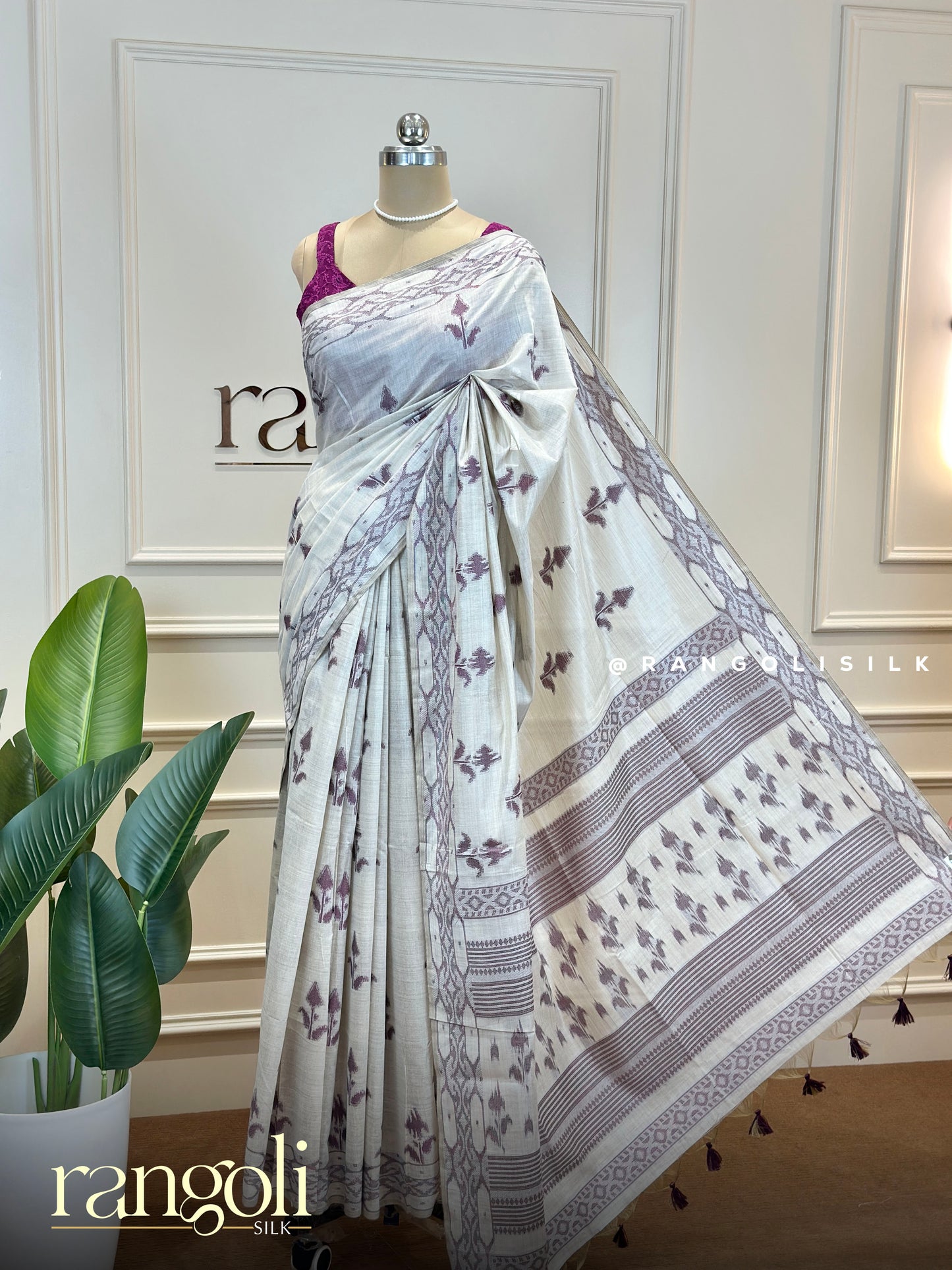Soft Cotton Saree with Elegant Border and Tassel Pallu - Post 772