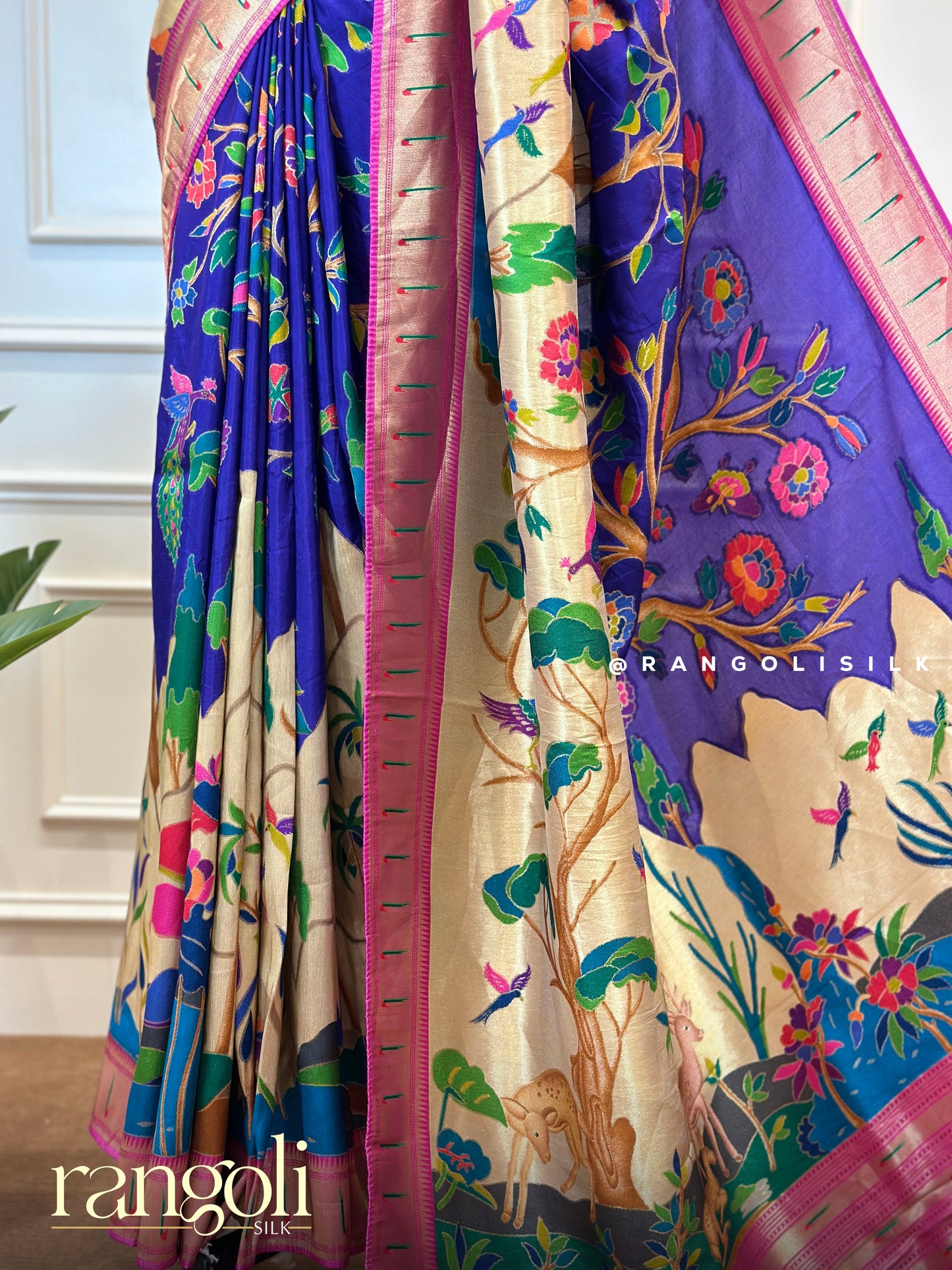 Exquisite Paithani Saree with Intricate Floral Weaves & Gold Border - Post 602