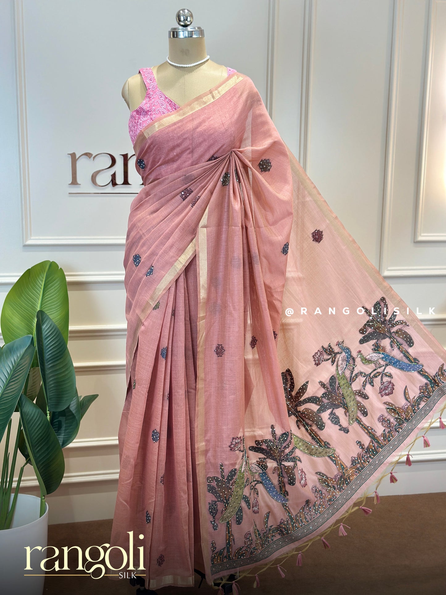 Elegant Cotton Saree with Floral Embroidery & Delicate Buti Design - Post 775