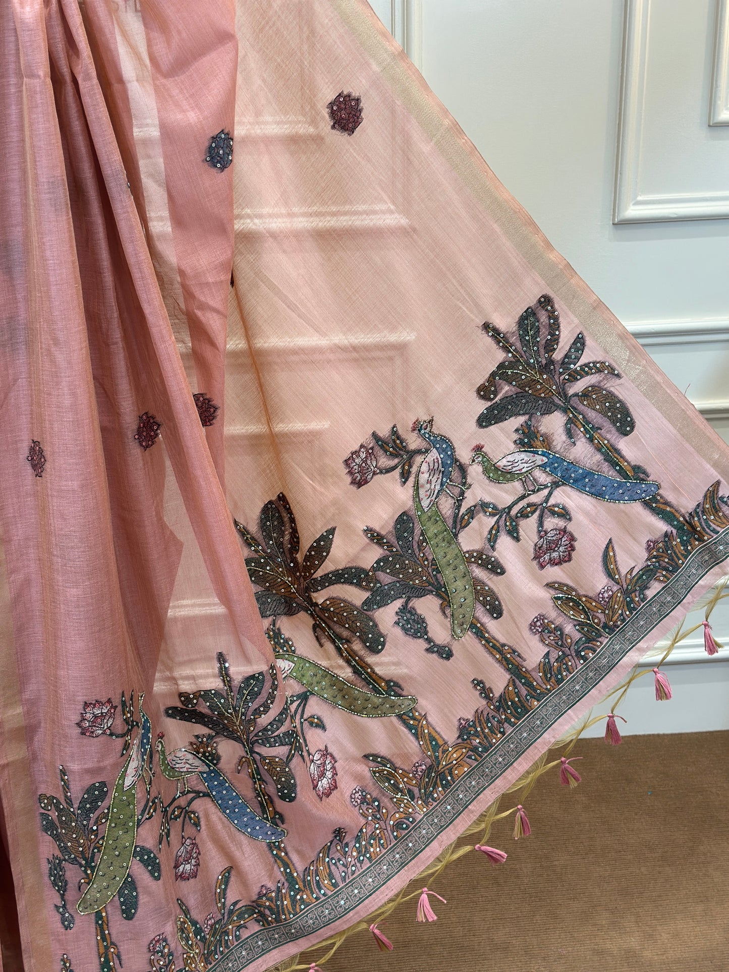 Elegant Cotton Saree with Floral Embroidery & Delicate Buti Design - Post 775