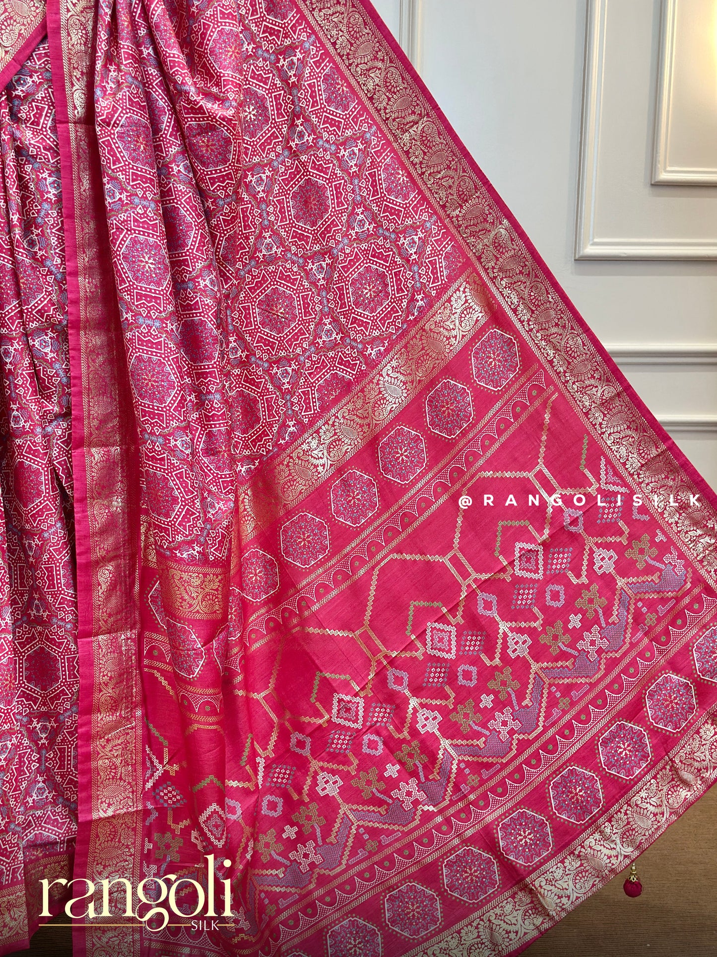 Elegant Patola Silk Saree with Rich Texture - Post 601