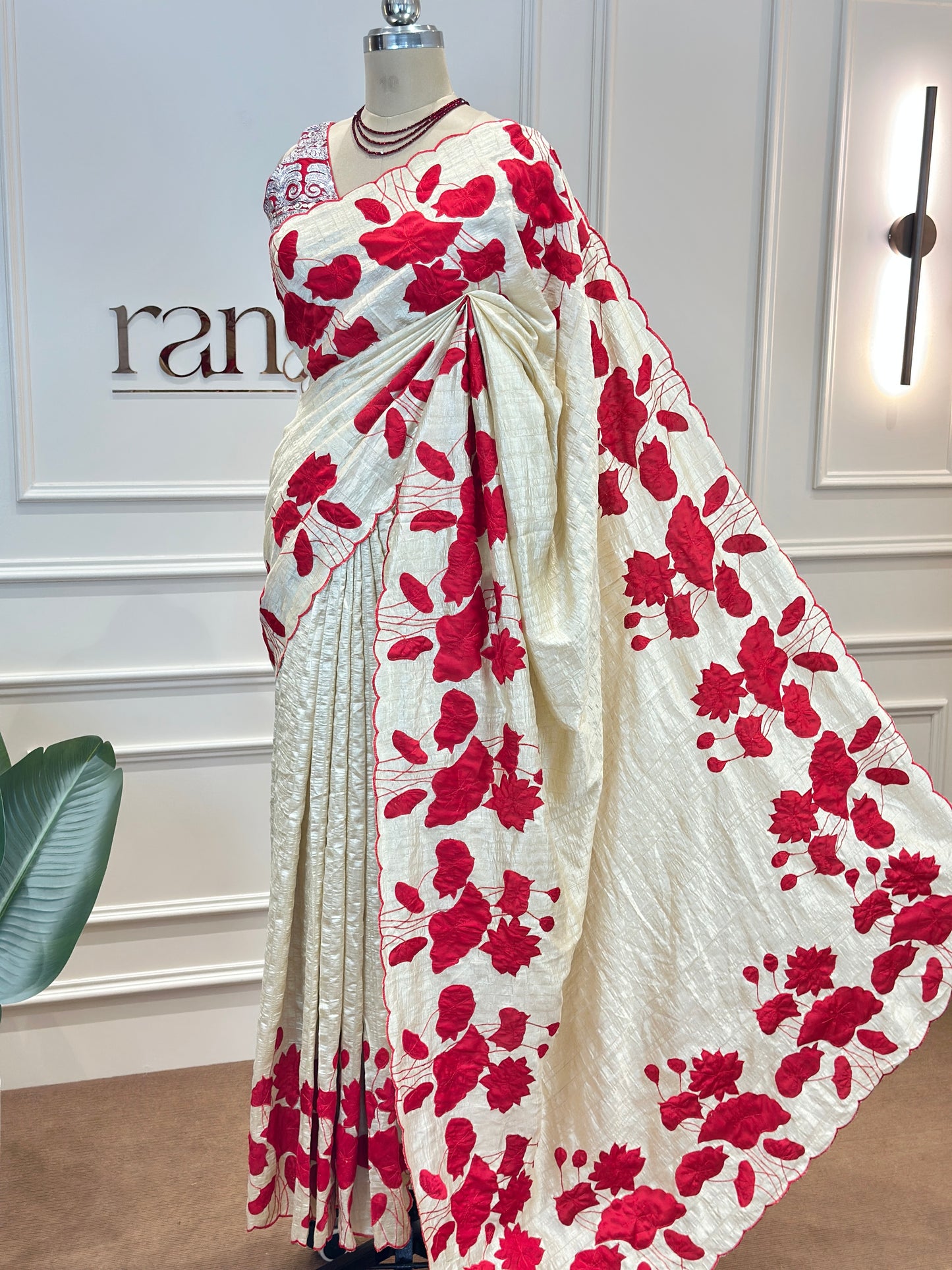 Designer Organza Saree with Bold Floral Designs - Post 779