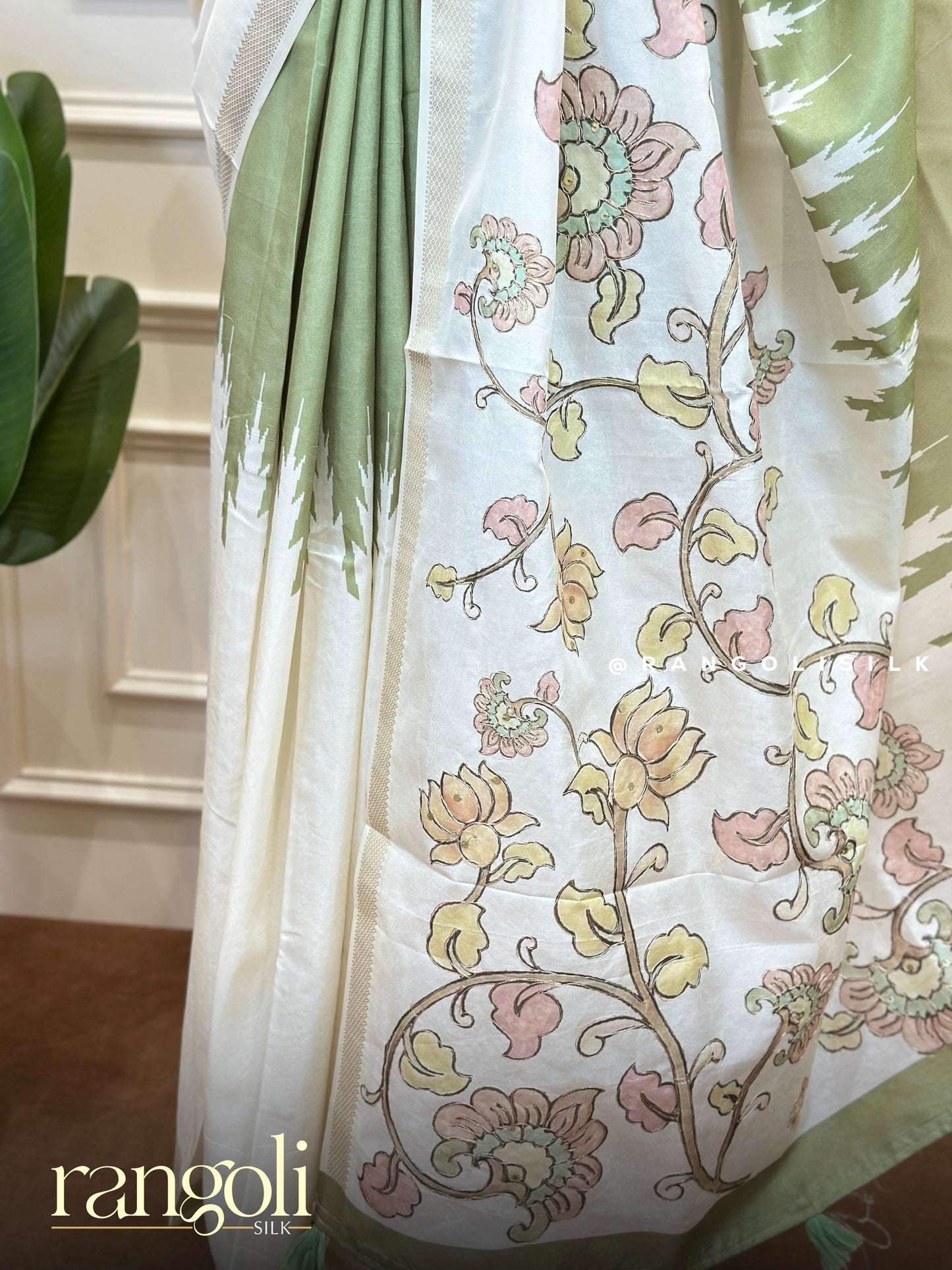 Elegant Cotton Silk Sarees with Floral Prints - Post 889