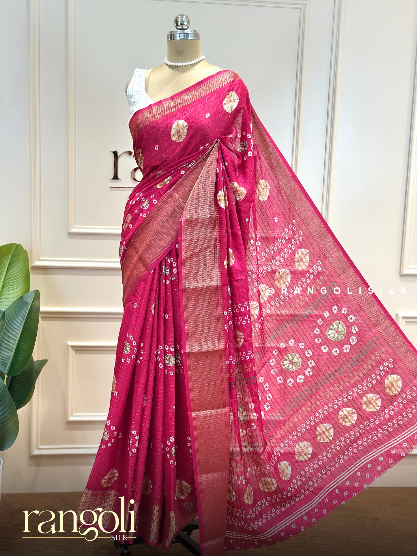 Premium Dola Silk Synthetic Sarees - Post 778