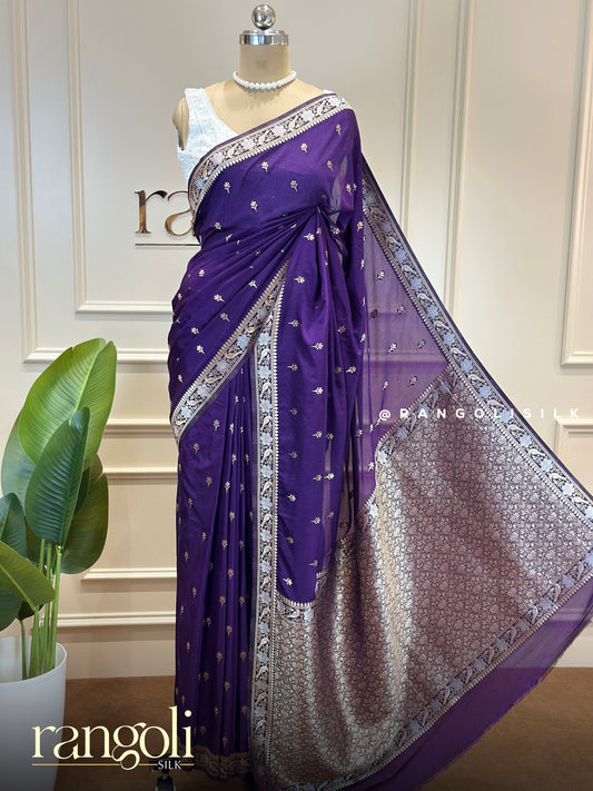 Elegant Banaras Saree with Silver Zari Buttas and Rich Pallu - Post 894