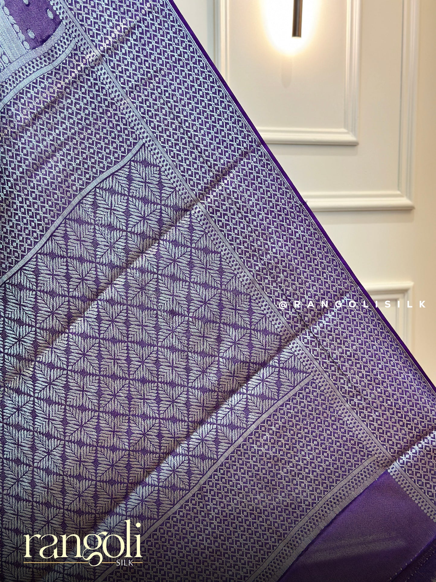 Elegant Silver Zari Banaras Saree - Post 897