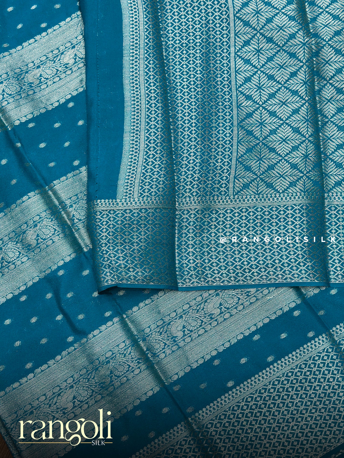 Elegant Silver Zari Banaras Saree - Post 897