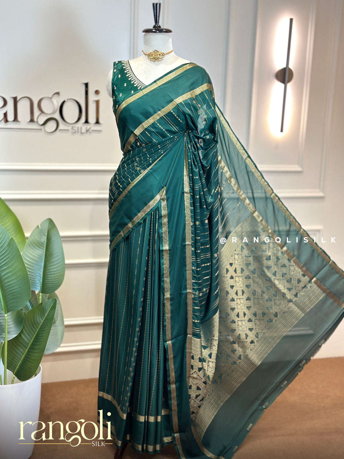 Semi Mysore Crepe Silk Saree with Gold Zari Lines & Bentex Border - Post 1016