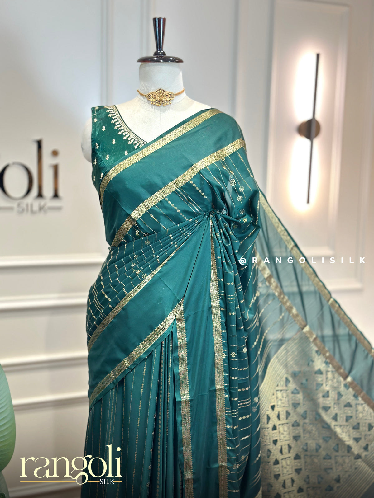 Semi Mysore Crepe Silk Saree with Gold Zari Lines & Bentex Border - Post 1016
