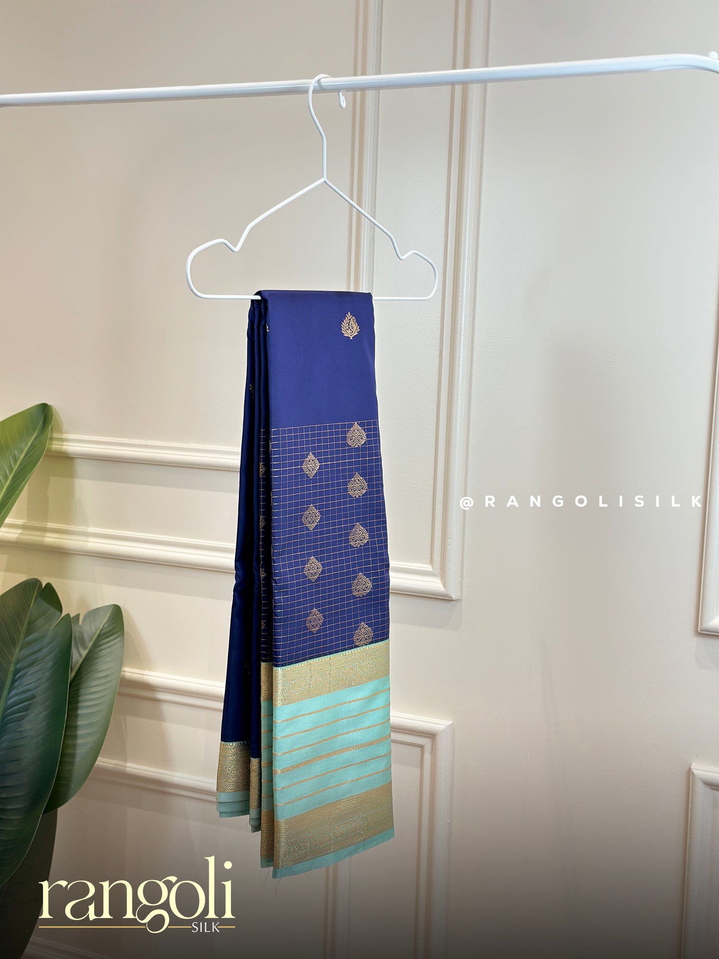 Semi Kanjivaram Silk Saree with Elegant Contrast Border - Post 909