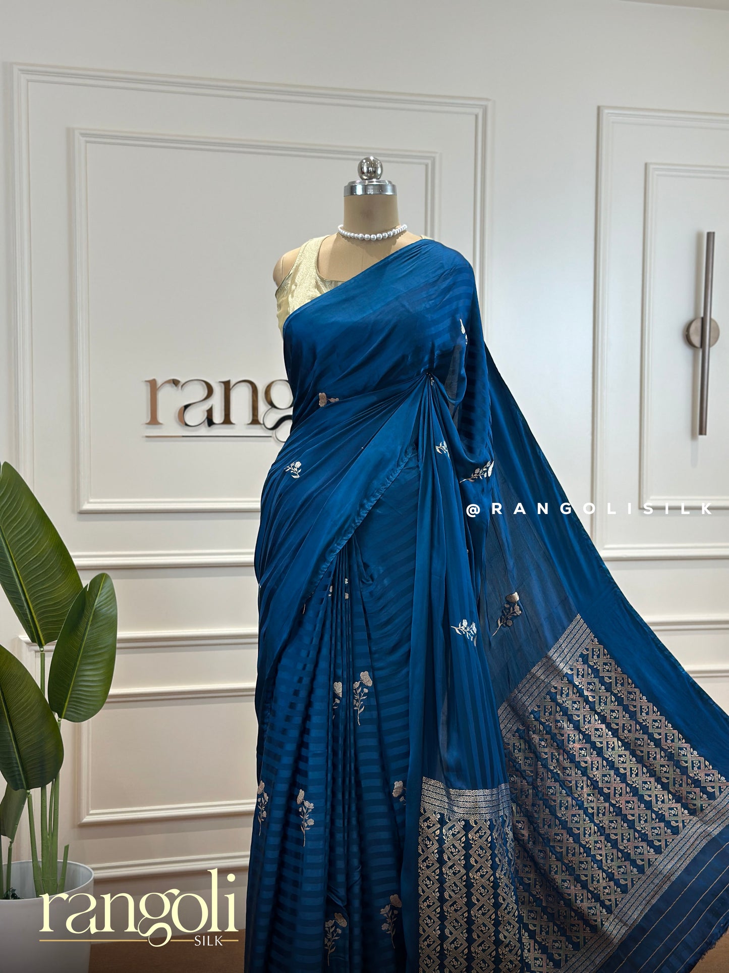 Banaras Saree in Luxurious Satin Mix - Post 397