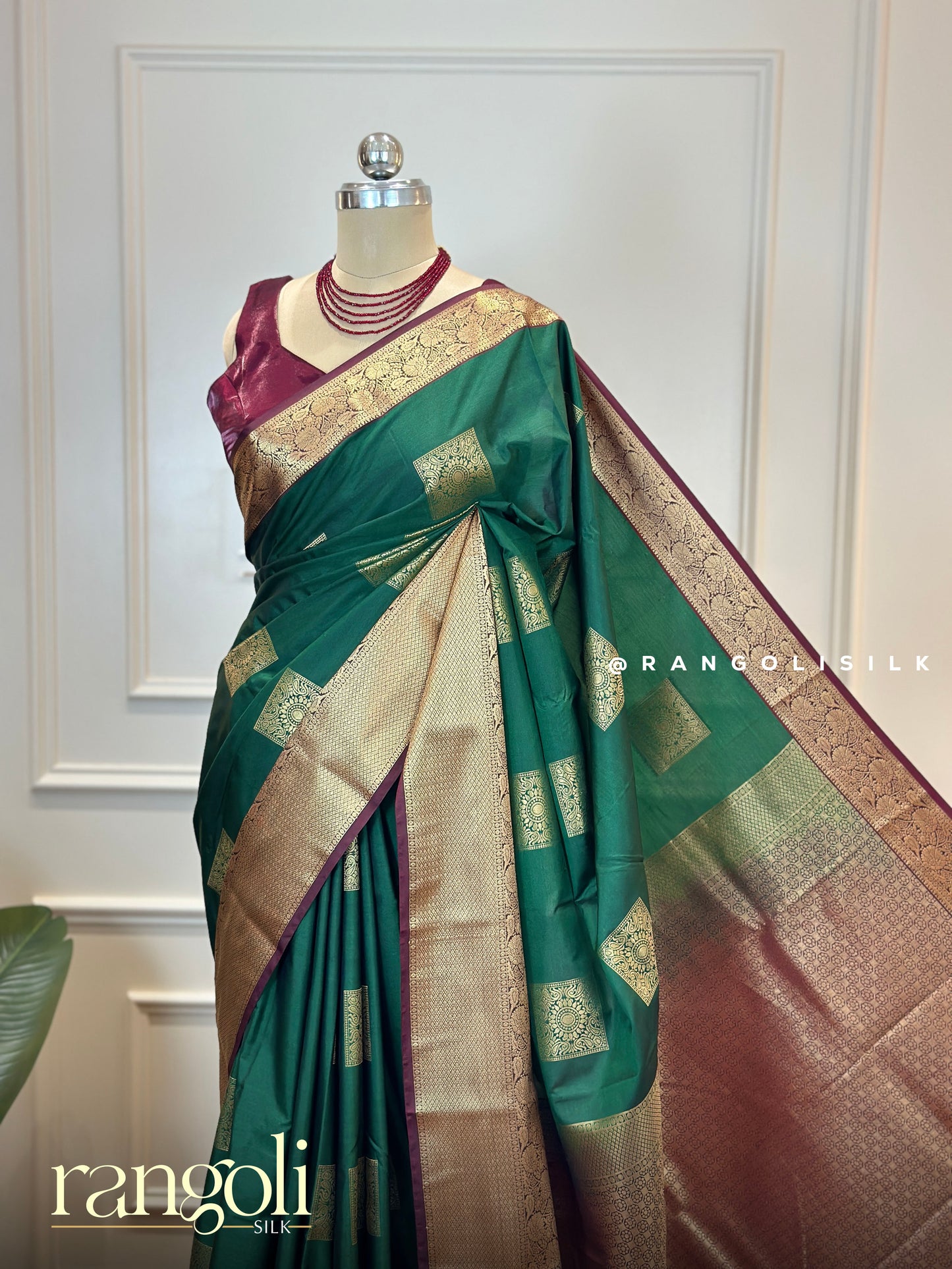 Elegant Semi Kanjivaram Silk Saree with Rich Zari Border – Post 613