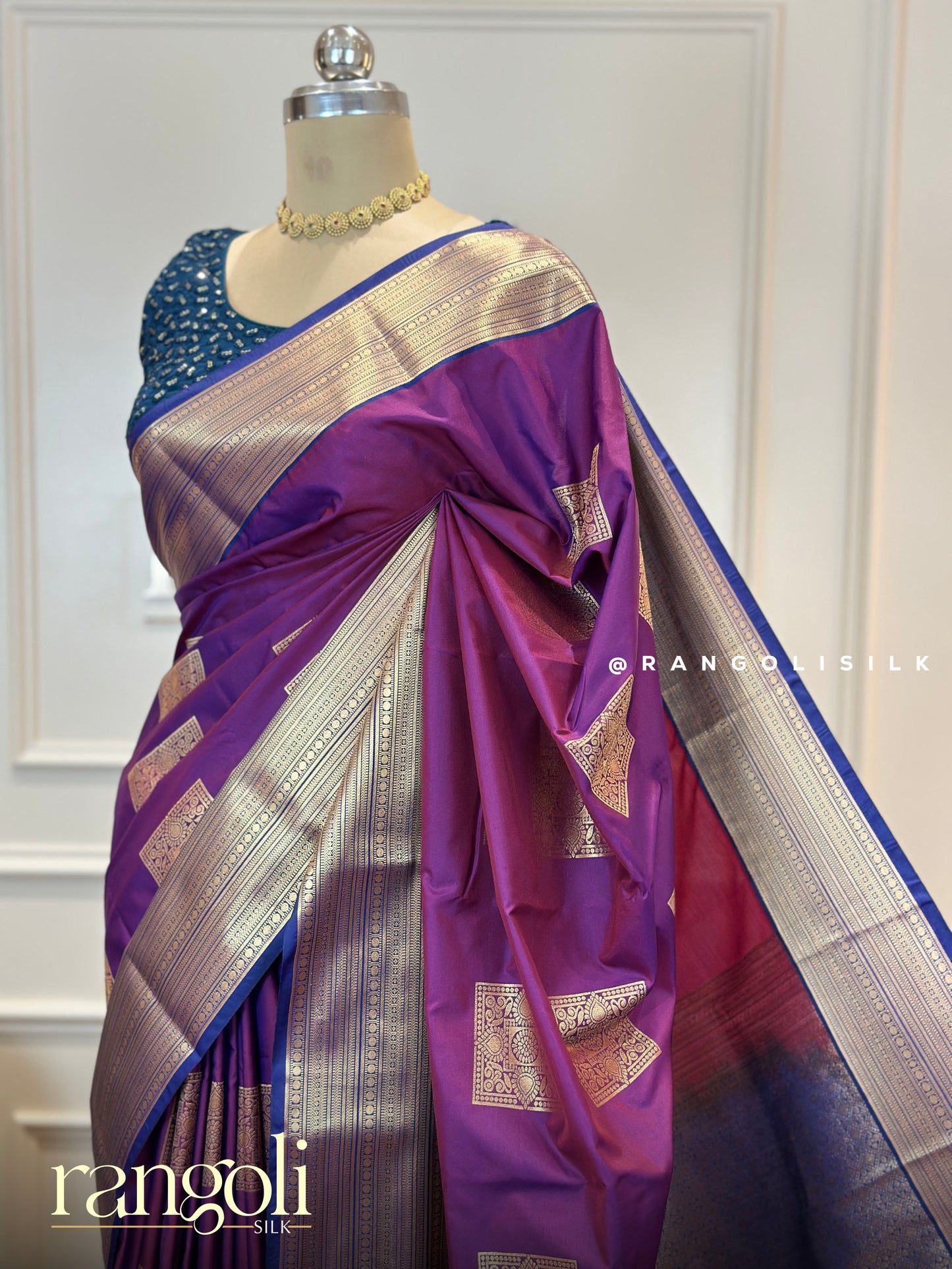 Elegant Semi Kanjivaram Silk Saree with Rich Zari Border – Post 613
