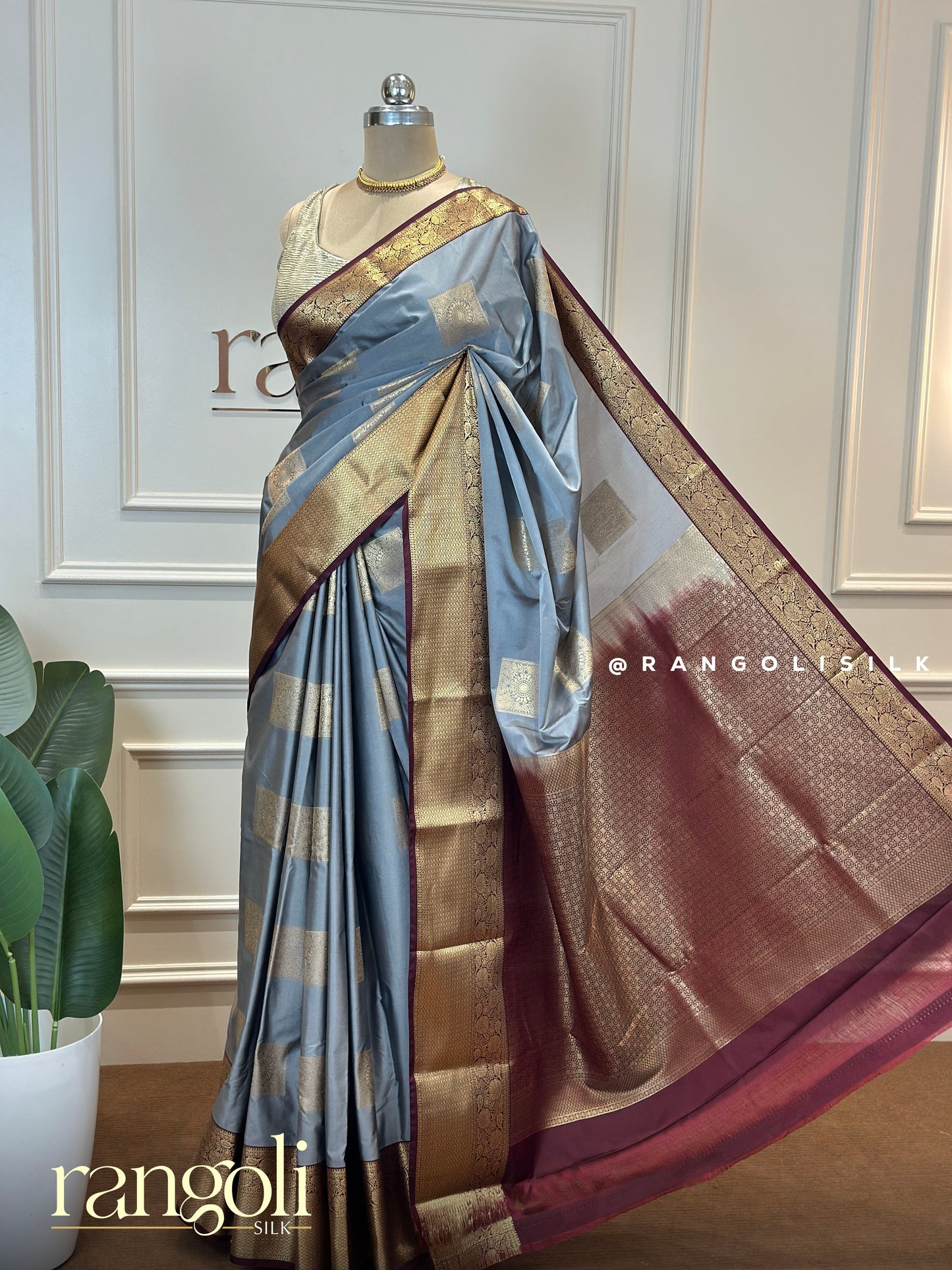 Elegant Semi Kanjivaram Silk Saree with Rich Zari Border – Post 613
