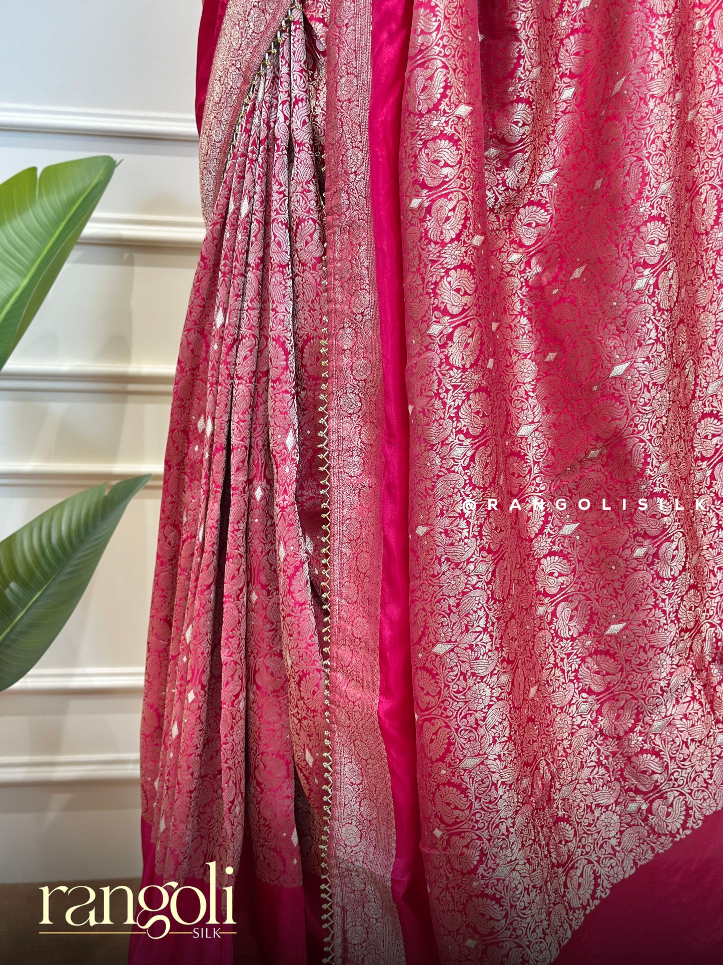 Elegant Pink Banarasi Silk Saree with Rich Golden Zari Work - Post 789