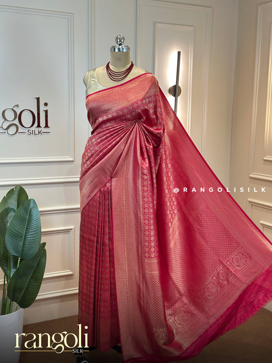 Elegant Banaras Brocade Saree - Post 900