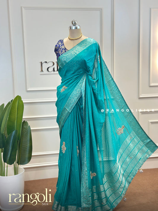Banarasi Saree in Rich Hues with Intricate Borders - Post 501