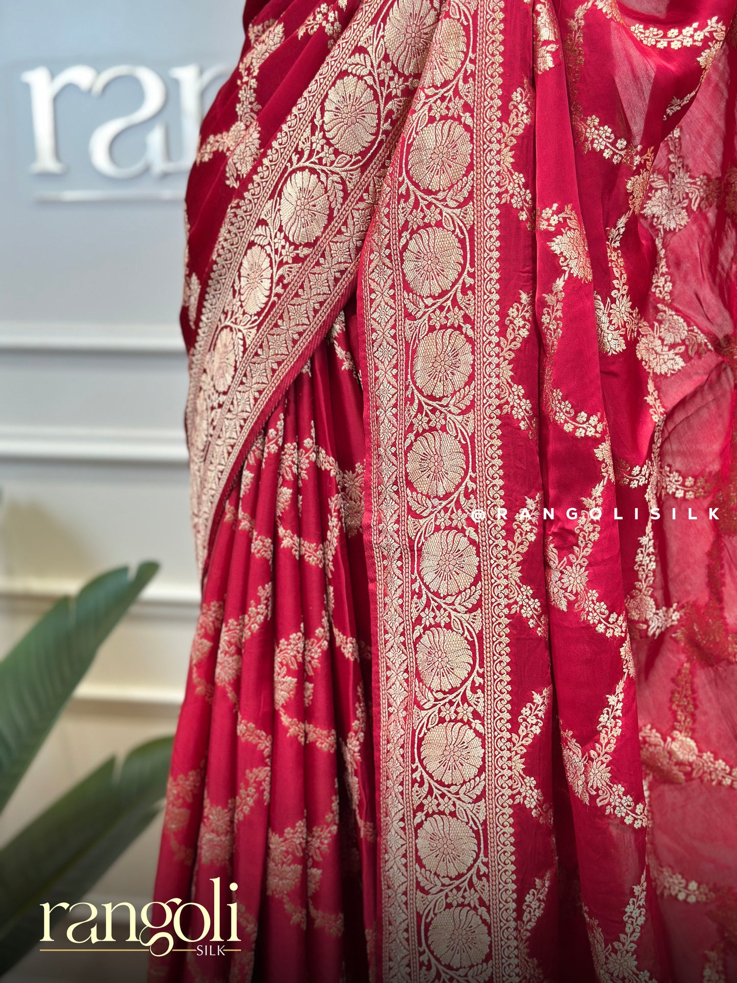 Royal Red Banarasi Saree with Intricate Gold Zari Floral Weaving - Post 795
