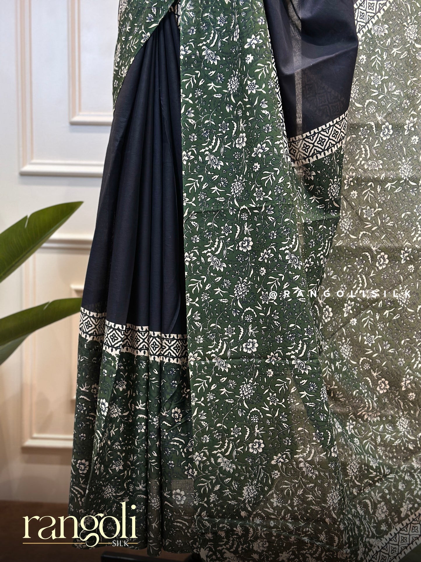 Elegant Soft Cotton Saree with Artistic Prints - Post 793