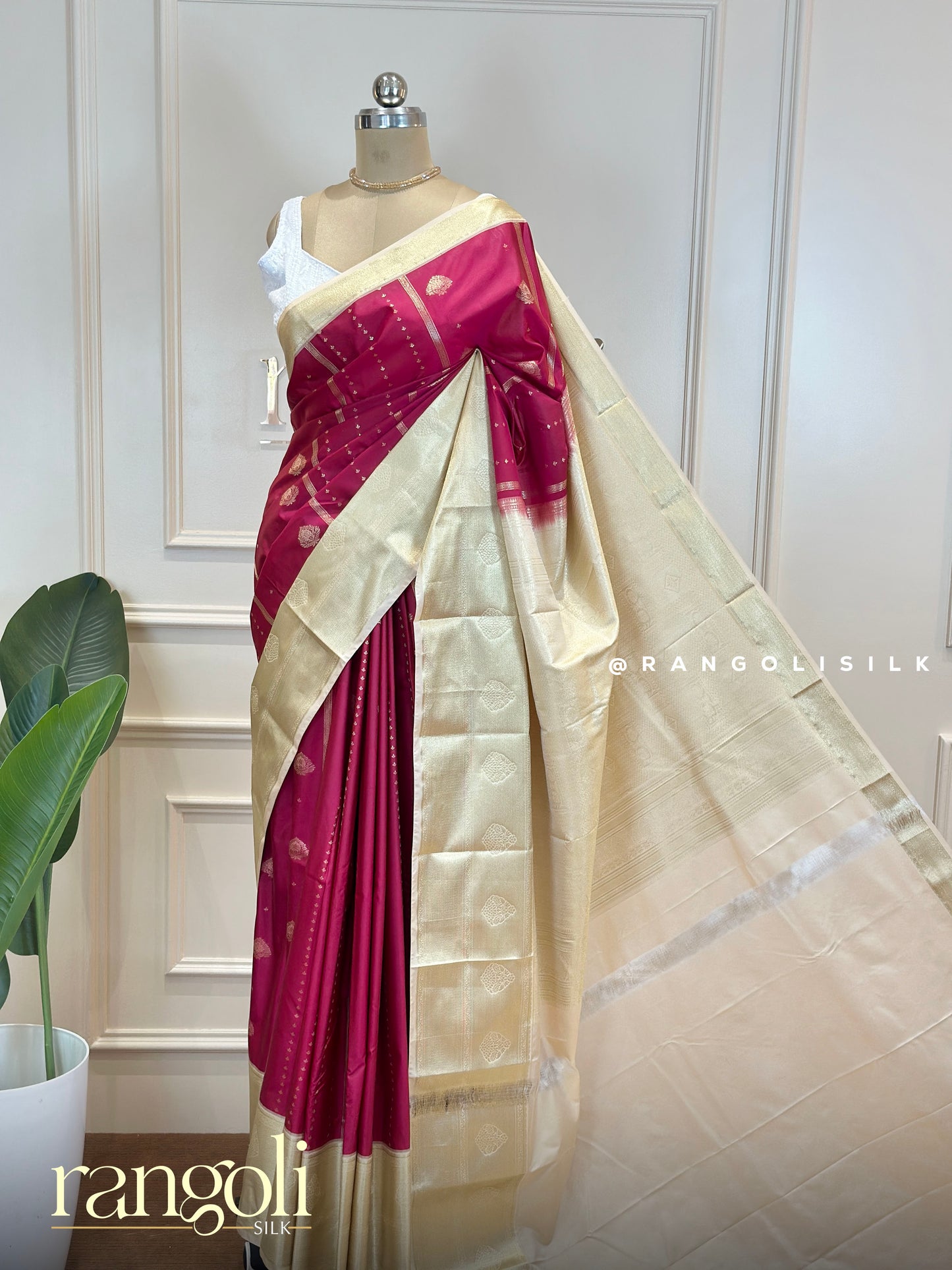 Semi Kanjivaram Silk Saree with Rich Borders and Traditional Motifs - Post 657