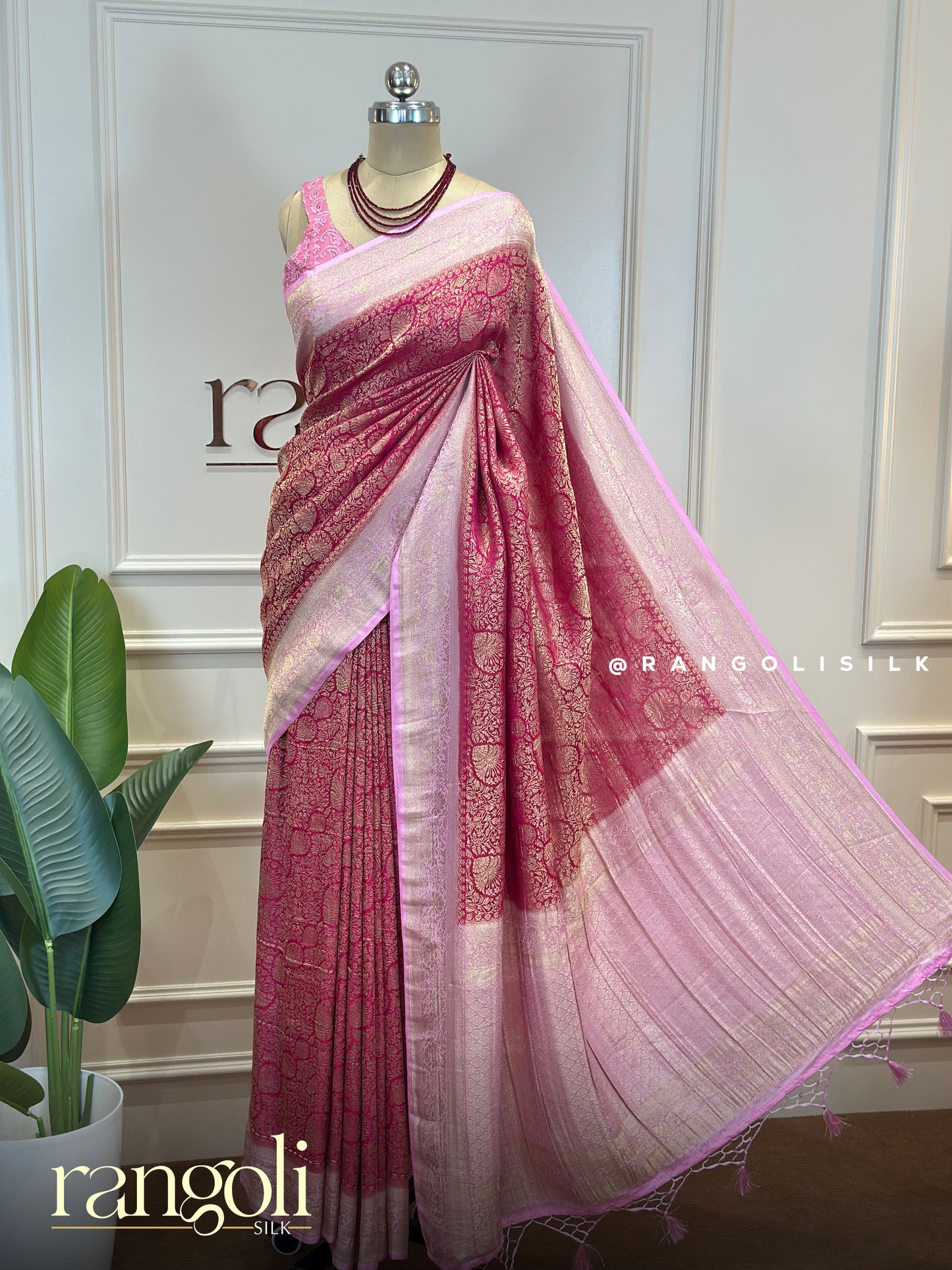 Banarasi Chiffon Georgette Crushed Saree with Zari Weaving & Elegant Tassel Pallu - Post 796
