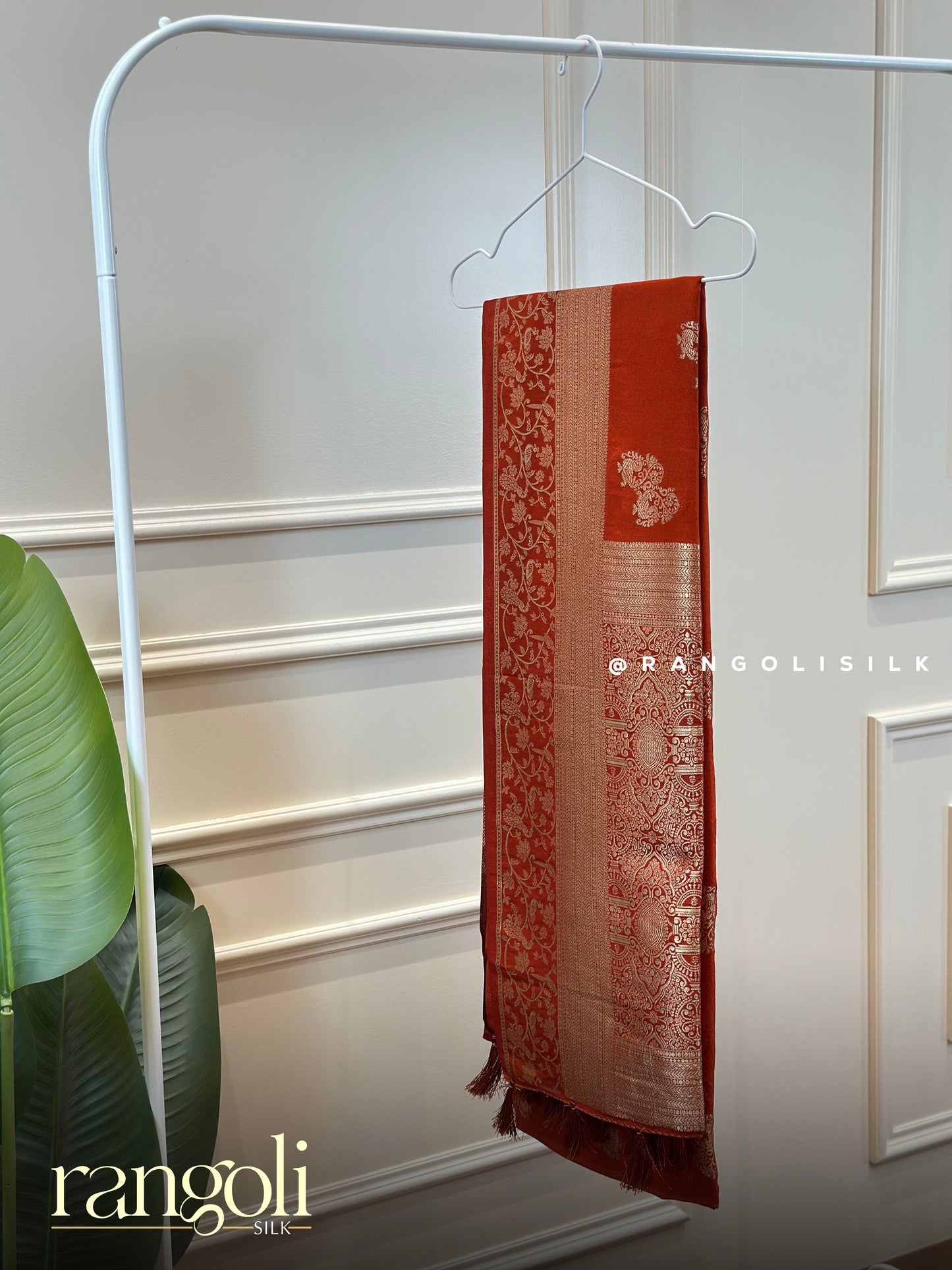 Royal Banaras Saree with Silver Zari Motifs & Tassel Pallu - Post 915