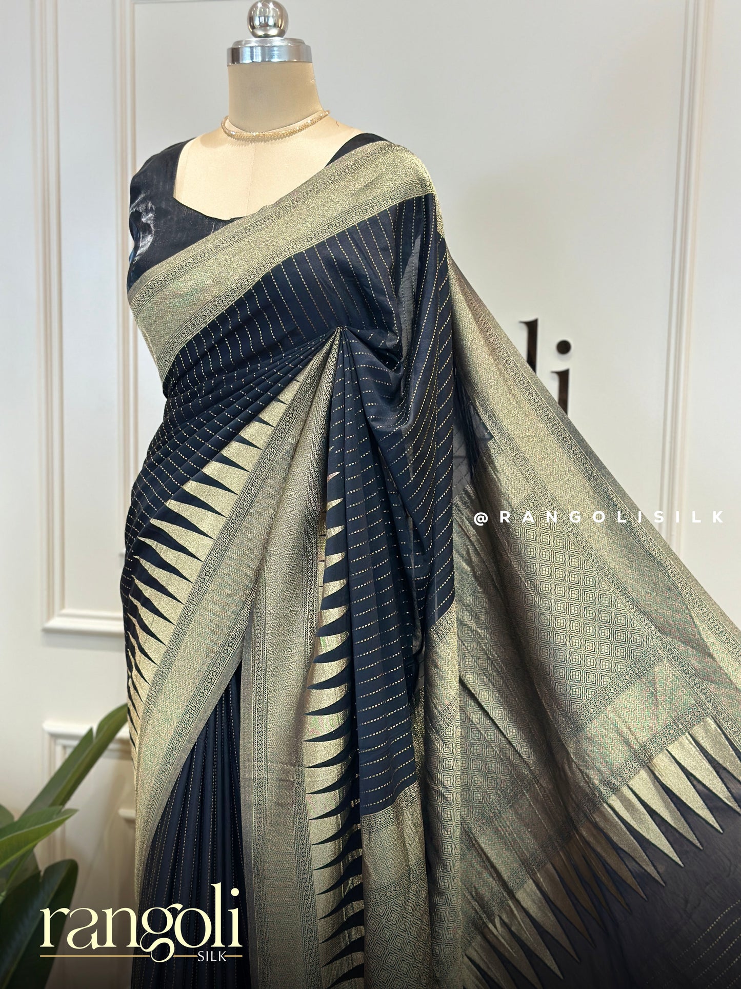 Elegant Semi Mysore Silk Crepe Saree with Gold Zari Border - Post 805
