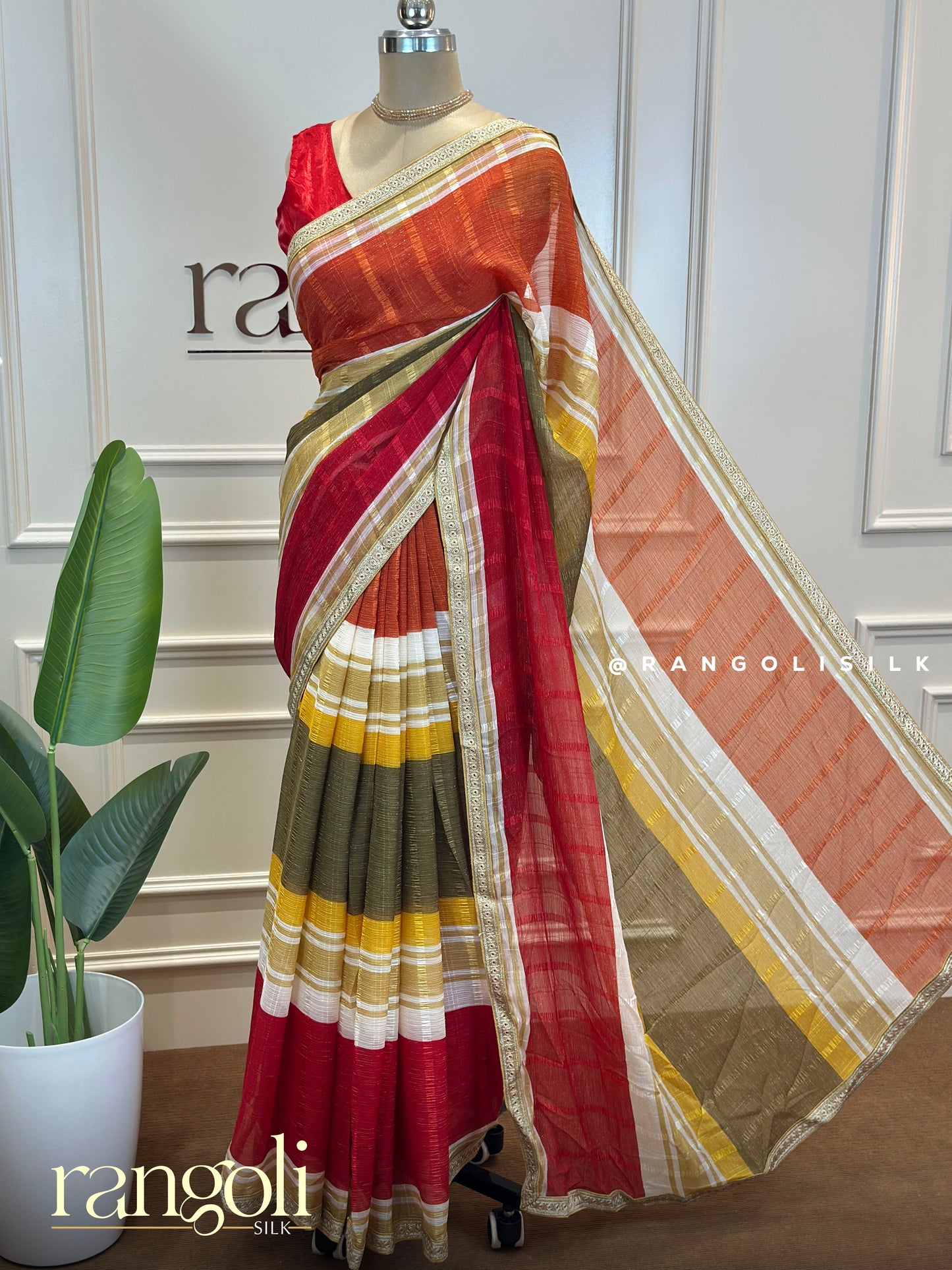 Elegant Designer Sarees with Traditional Prints & Festive Charm - Post 651