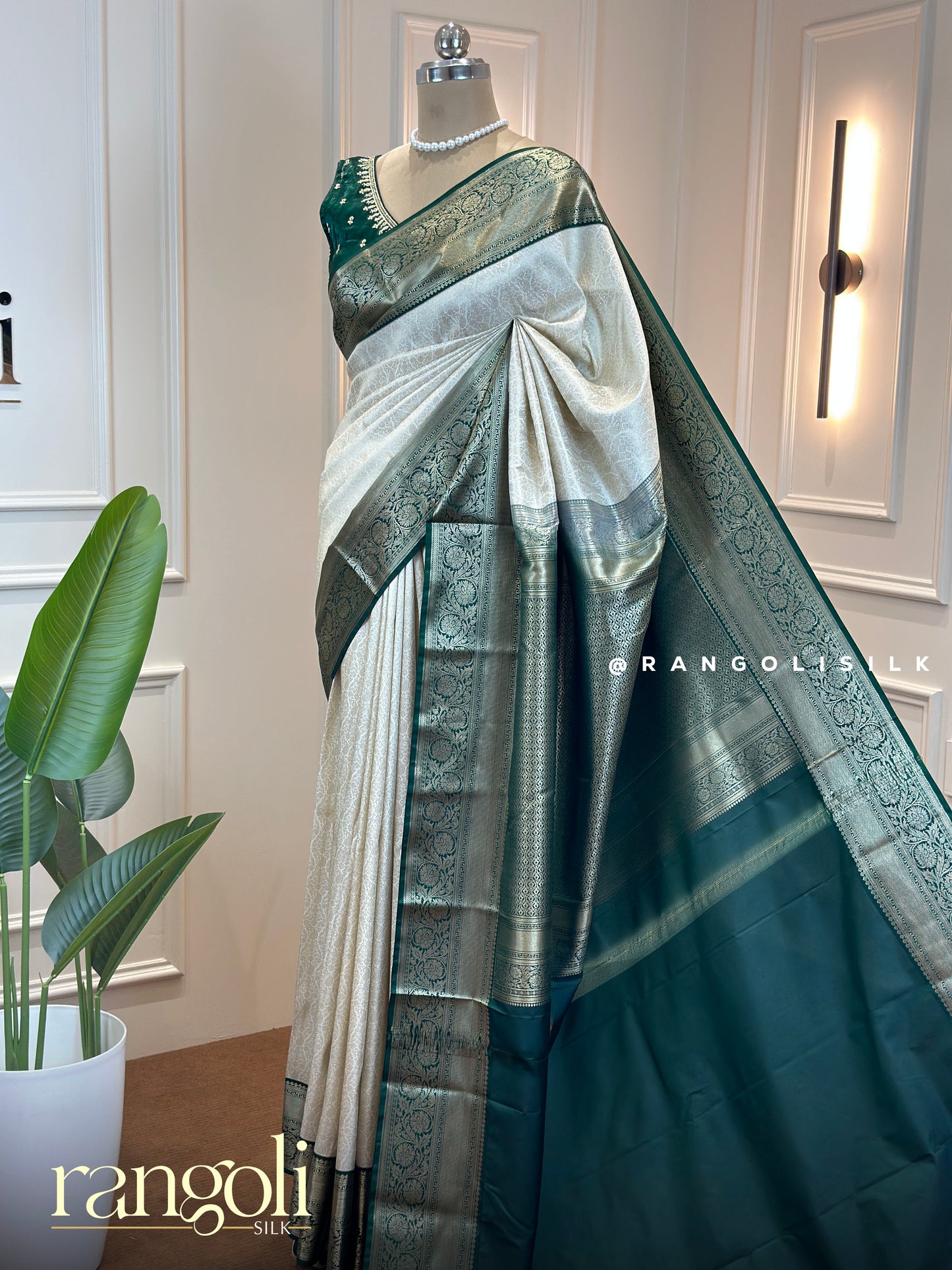 Semi Kanjivaram Silk Saree in Ivory with Rich Bottle Green Brocade - Post 634
