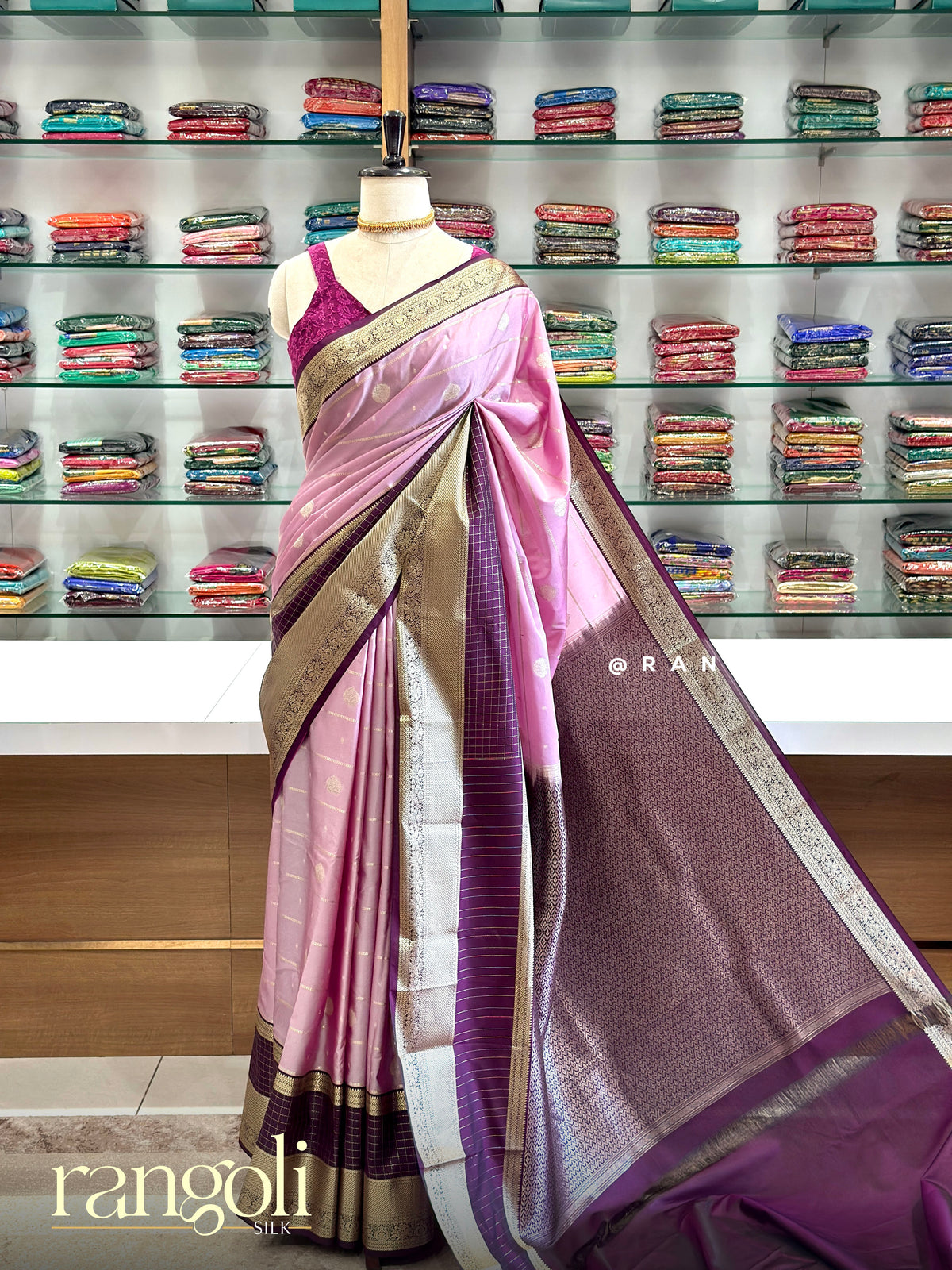 Semi Kanjivaram Silk Sarees with Rich Zari Pallu & Contrast Border - Post 1031