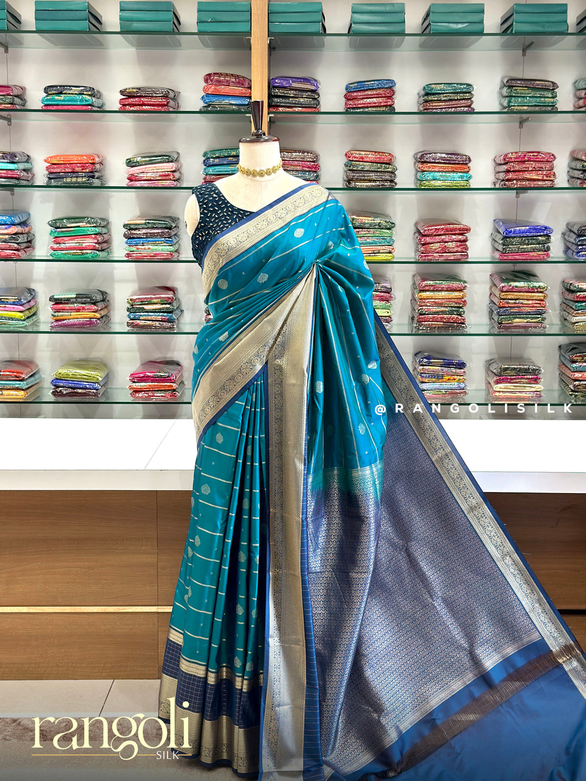 Semi Kanjivaram Silk Sarees with Rich Zari Pallu & Contrast Border - Post 1031