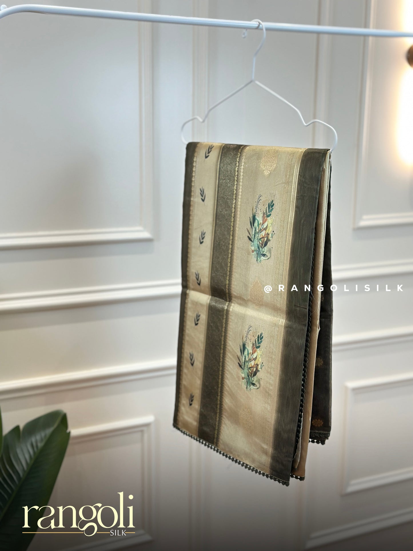 Elegant Cotton Silk Tissue Mix Saree with Floral Motifs & Zari Stripes - Post 923