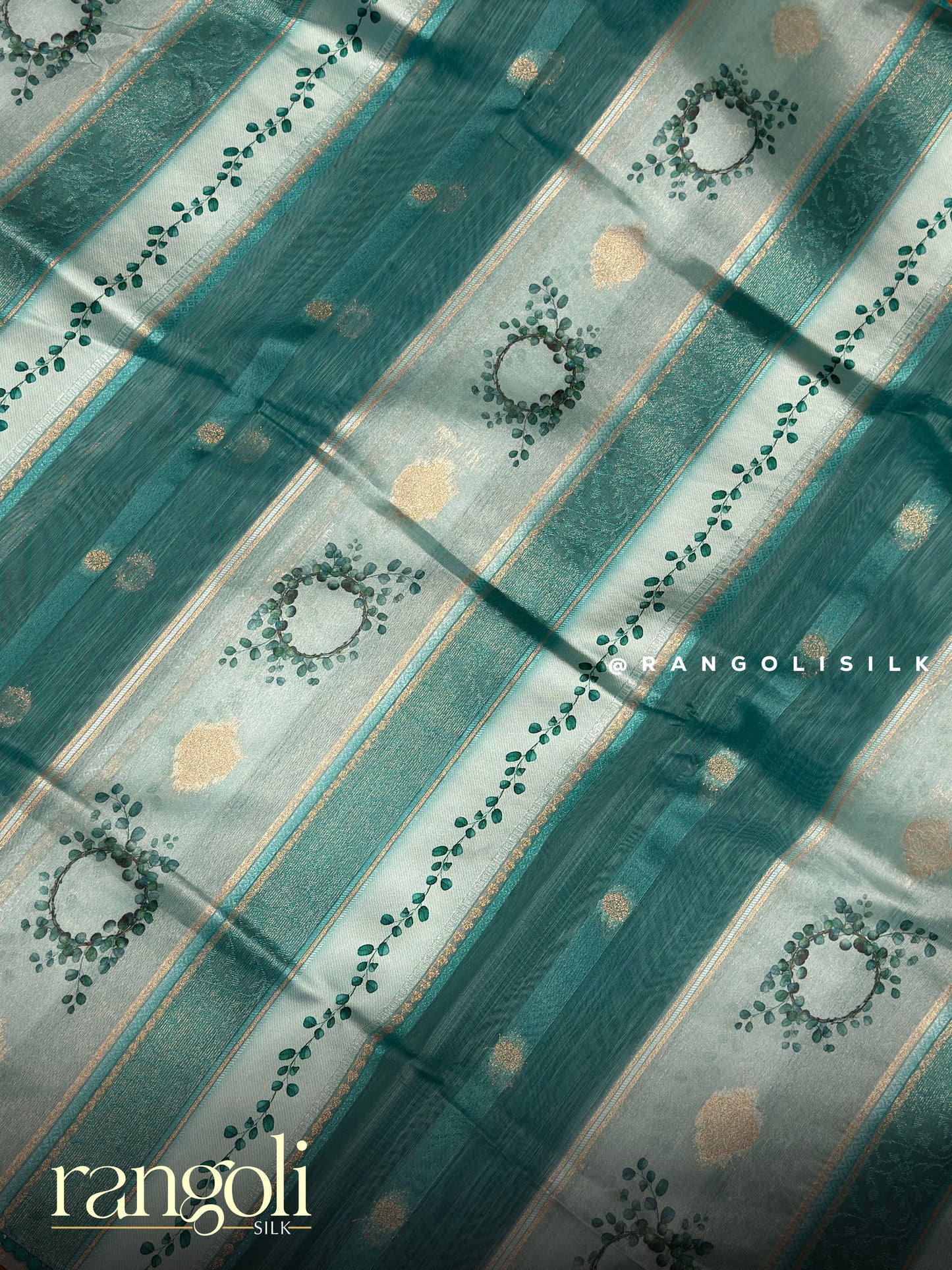 Elegant Cotton Silk Tissue Mix Saree with Floral Motifs & Zari Stripes - Post 923