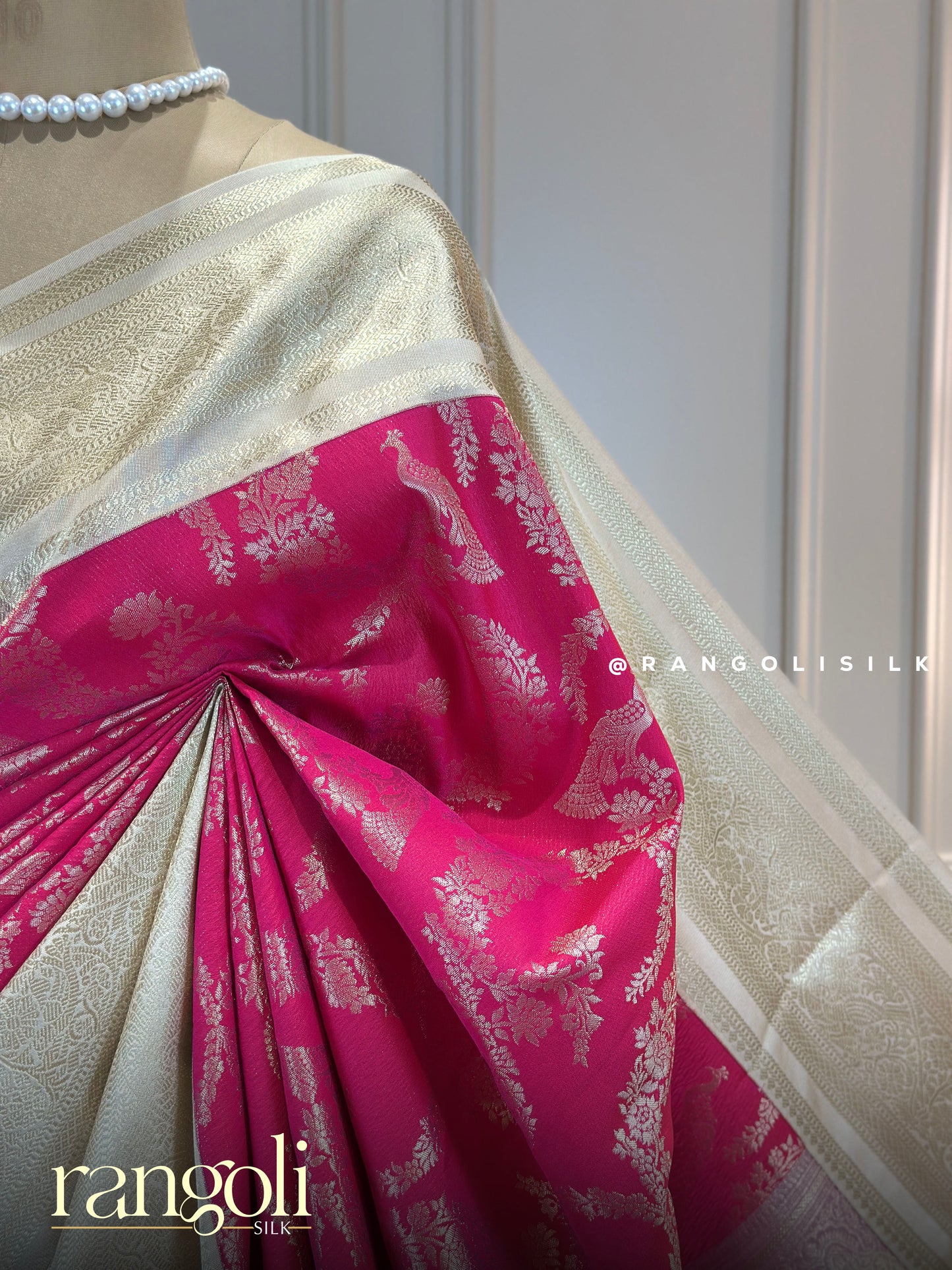 Kanjivaram Silk Saree in Magenta Pink with Gold Brocade - Post 810