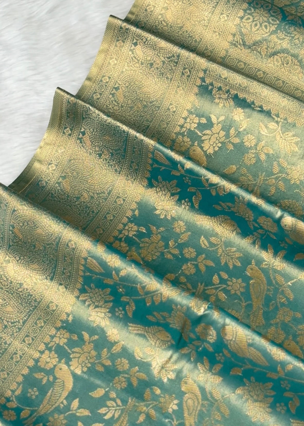 Soft Tissue Silk Saree with All-Over Floral & Bird Woven Pattern - Post 1030