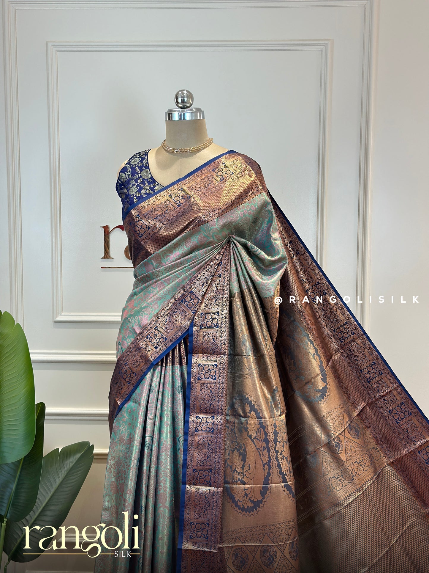 Elegant Tissue Silk Saree with Contrast Border - Post 629