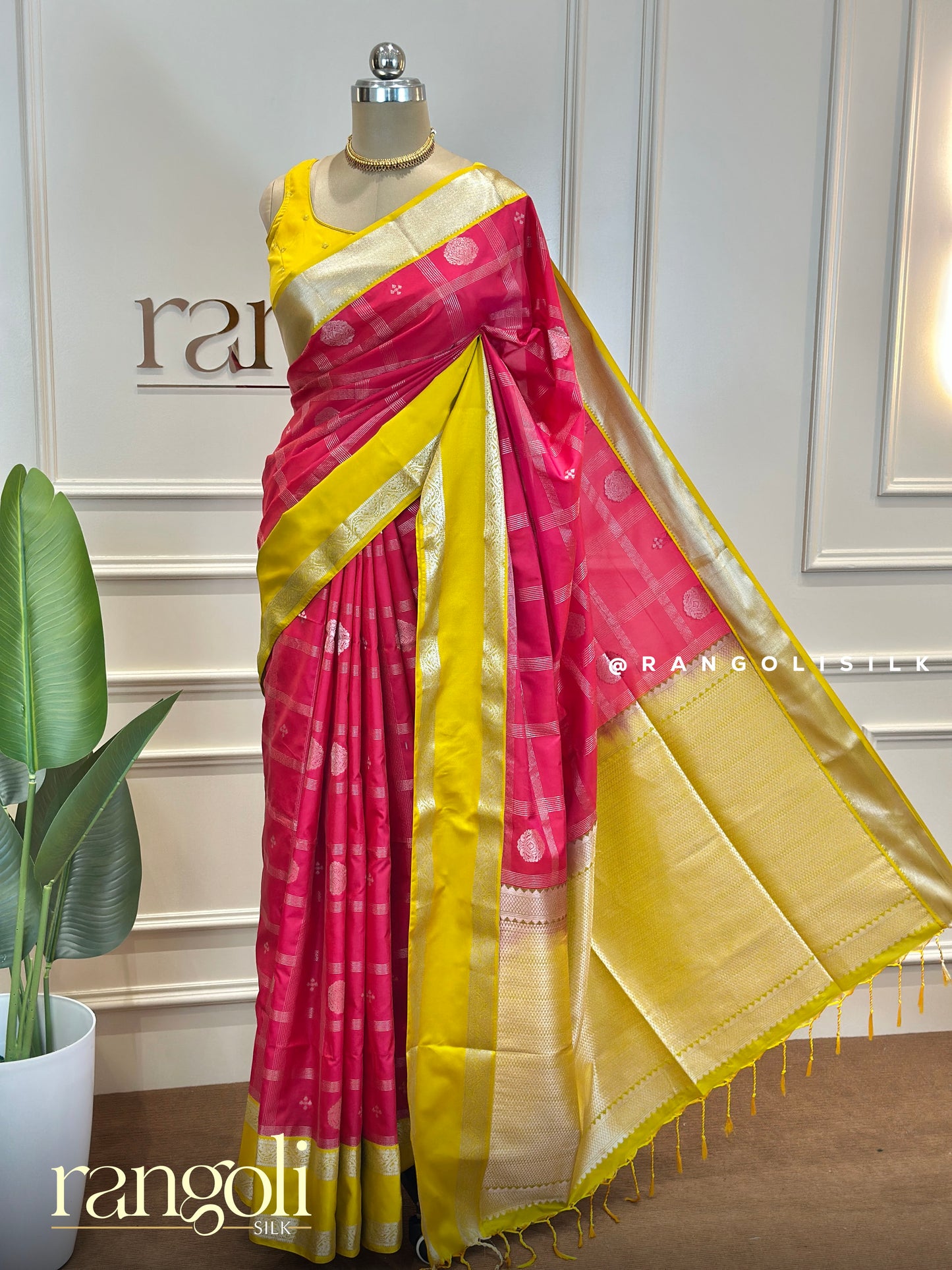 Premium Soft Silk Saree with Vibrant Colors & Intricate Zari Motifs - Post 641