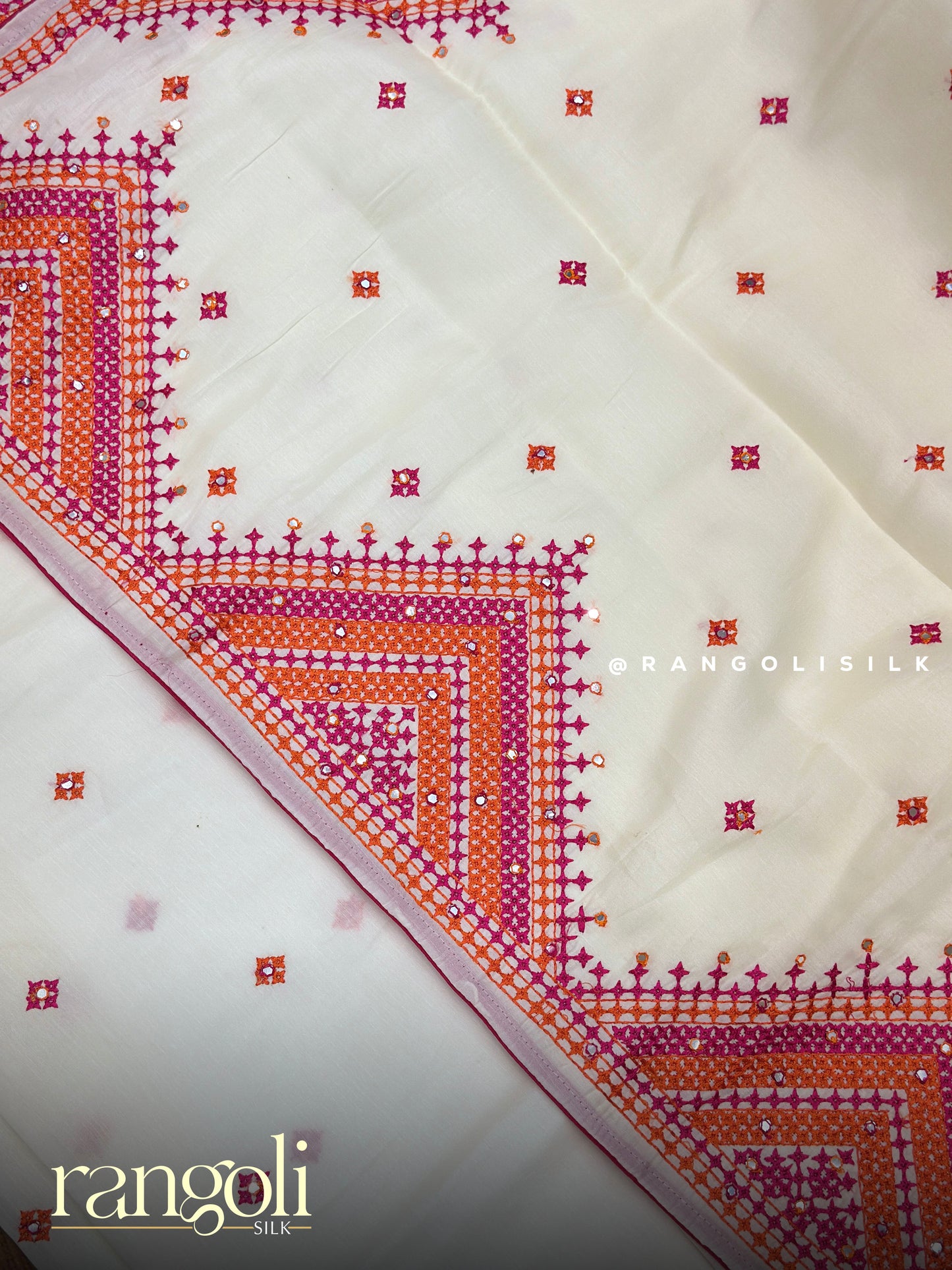 Elegant Kutch Embroidery Tussar Cotton Saree - Post 926