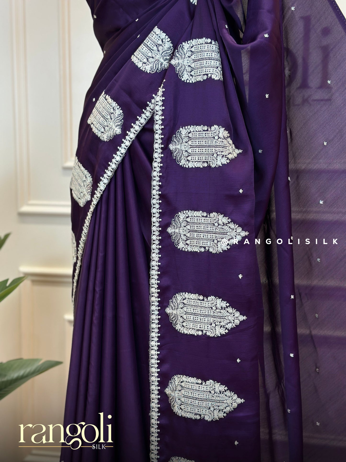 Elegant Tussar Cotton Saree with Silver Motifs - Post 645