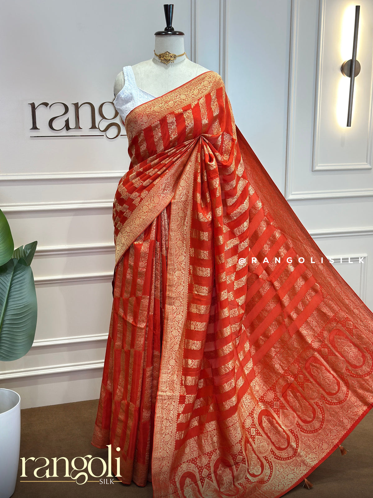 Banaras Saree with Leheriya Zari Stripes & Rich Pallu - Post 1037