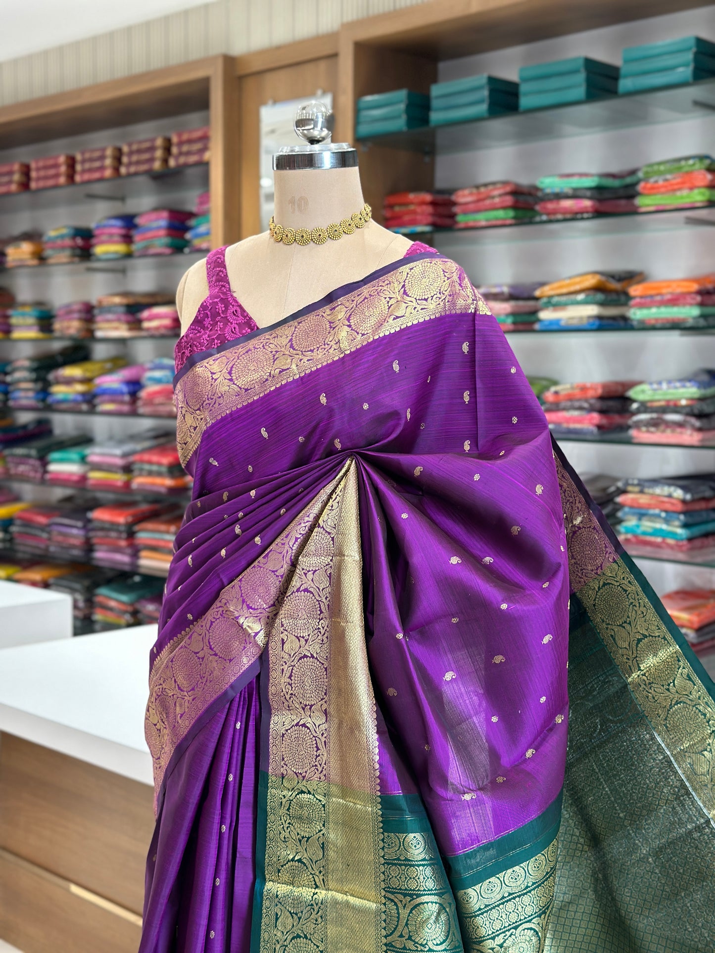 Silk Mark Certified Pure Kanjivaram Silk Saree in Royal Purple with Teal Green Zari Pallu - Post 933