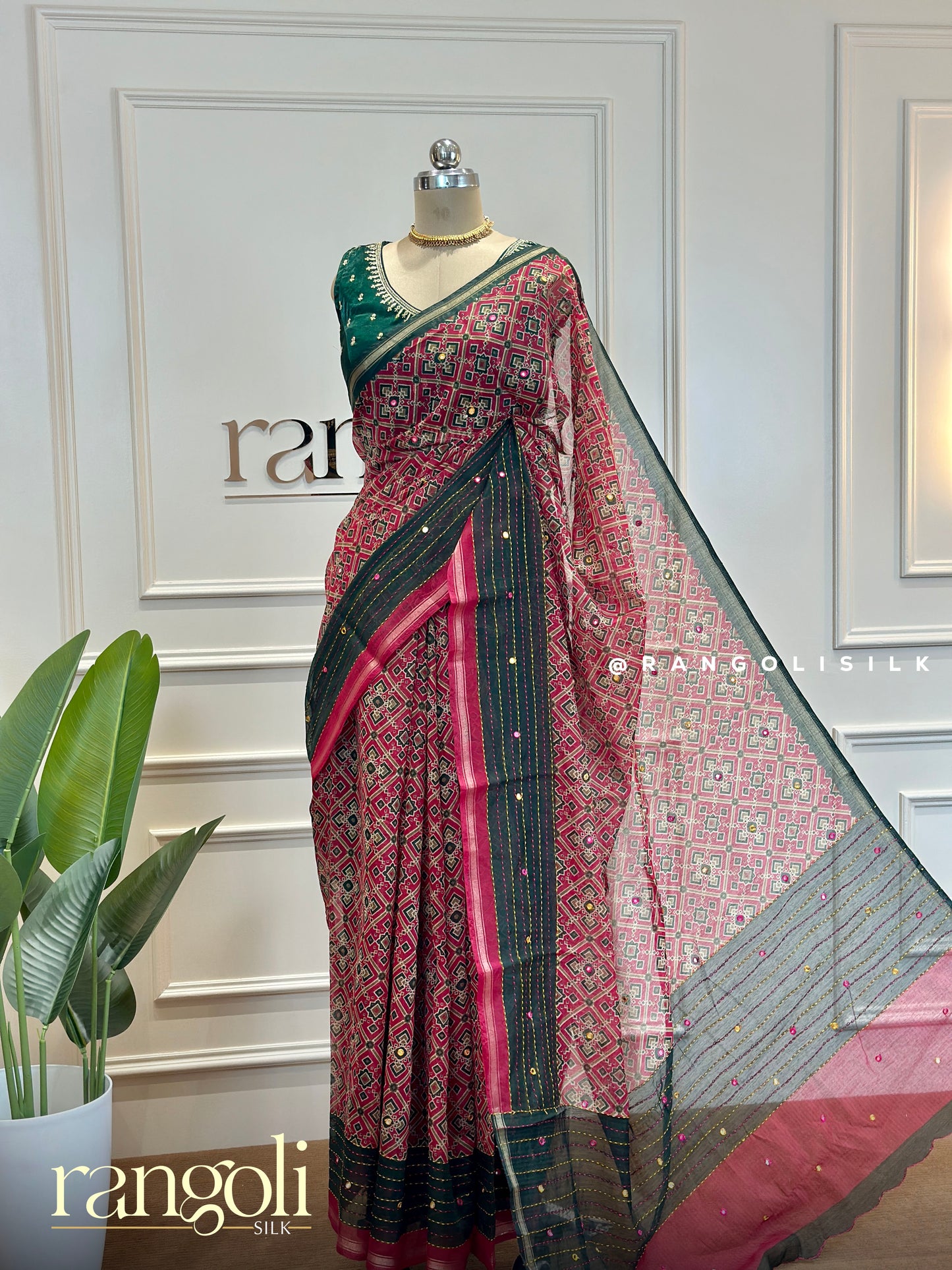 Elegant Cotton Saree – Subtle Prints & Rich Colors - Post 523