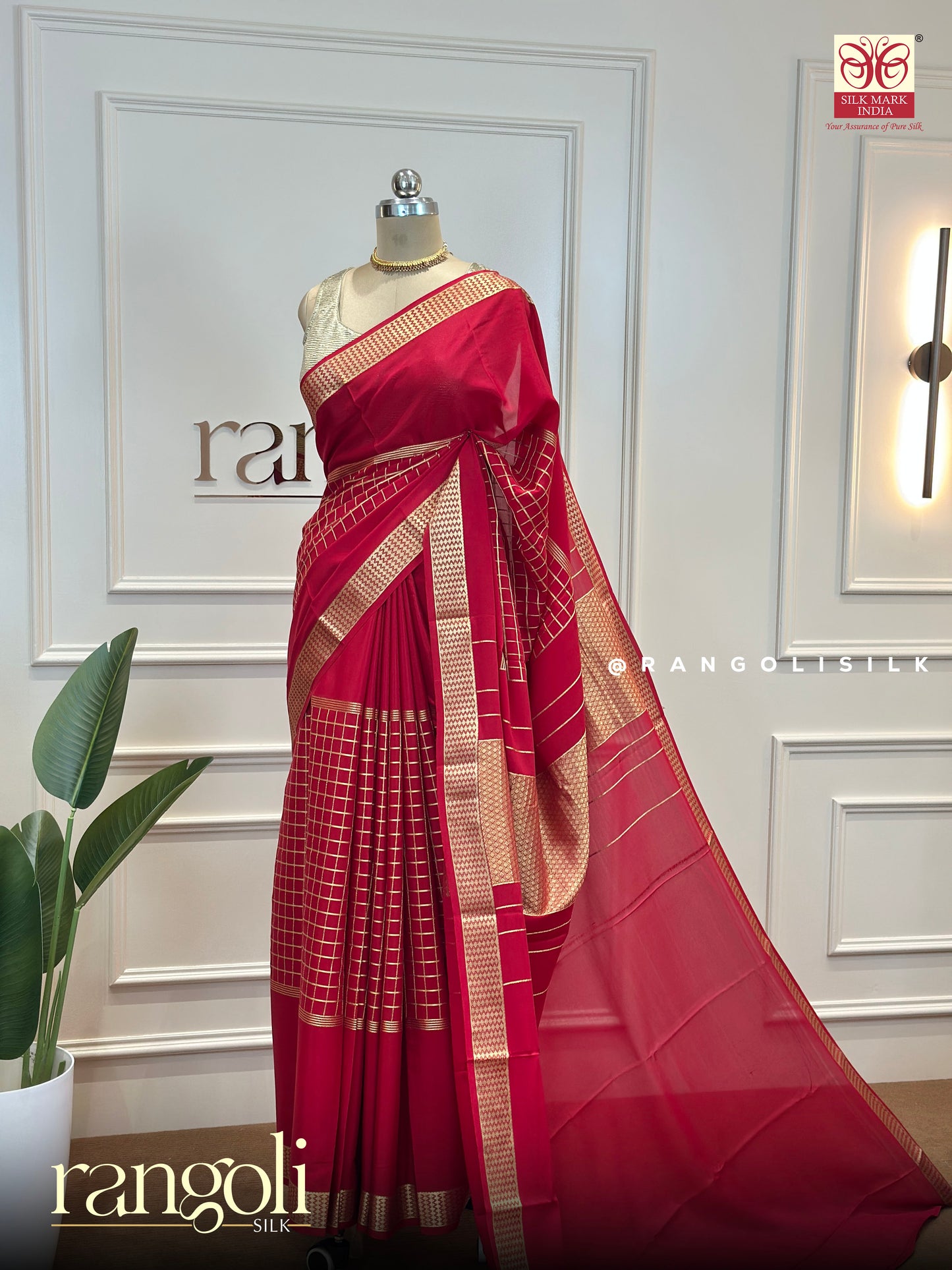 Pure Mysore Silk Saree – Lustrous Sheen, Vibrant Hues & Zari Borders - Post 525