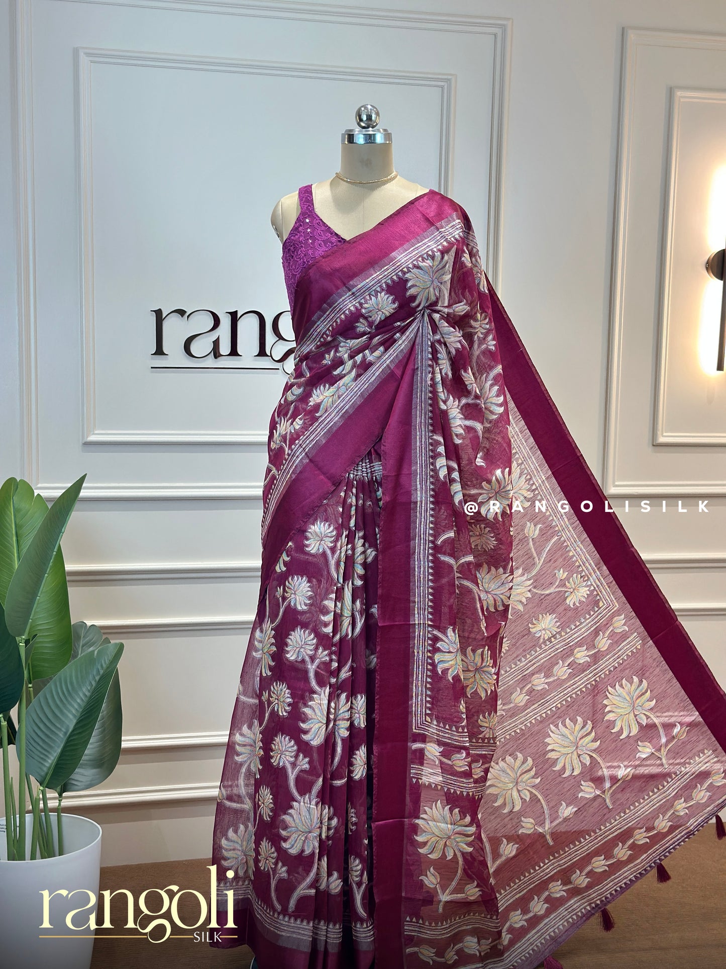 Cotton Saree in Floral Motifs - Post 531