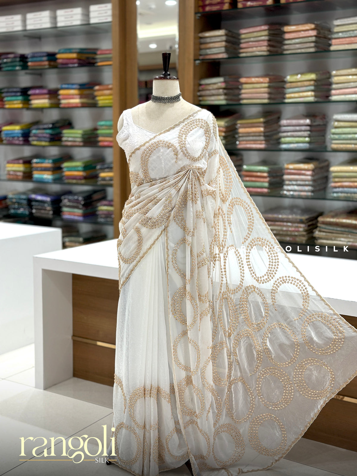 Designer Saree with Geometric Circular Embroidery Work - Post 1048