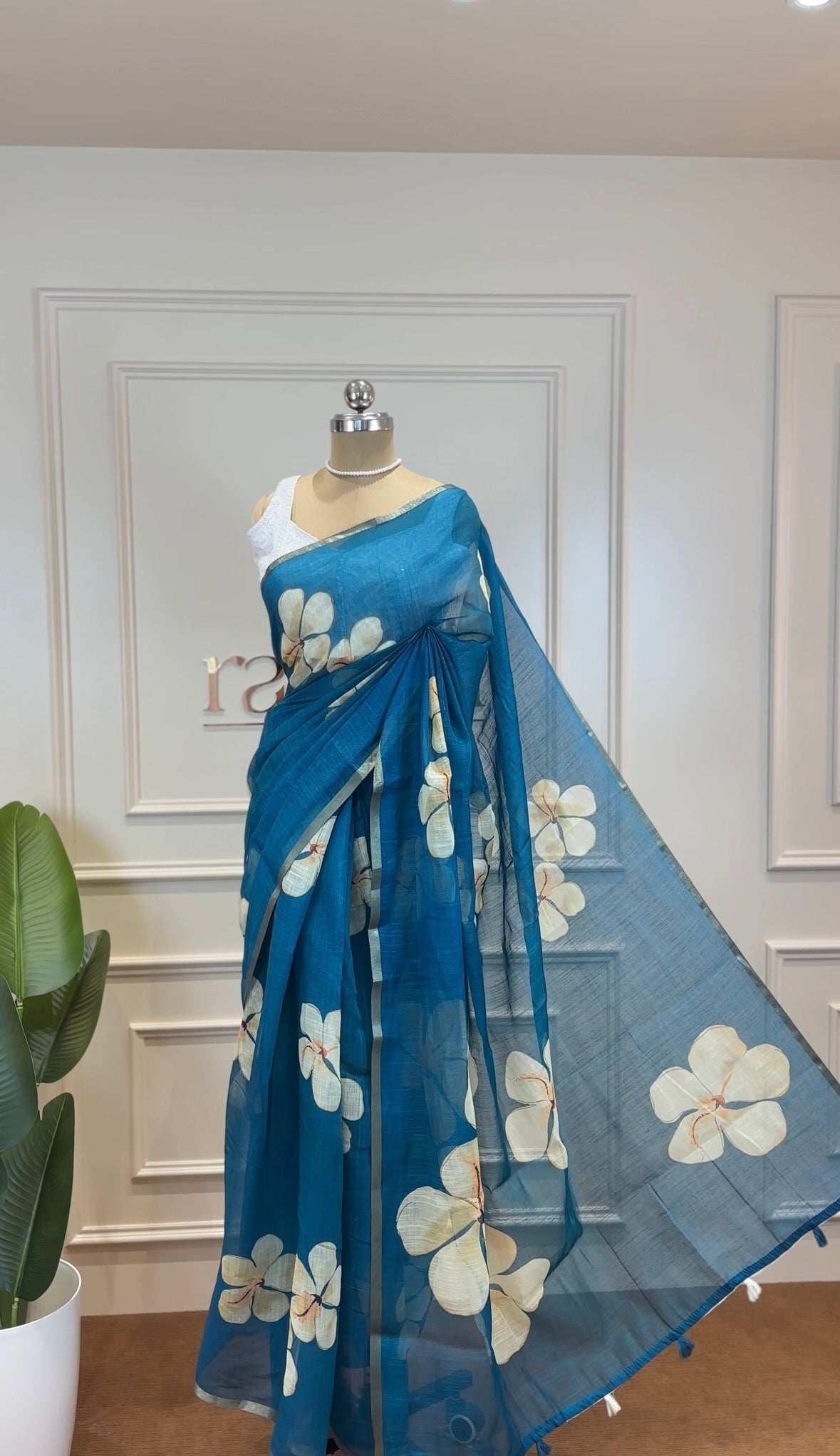 Soft Mix Cotton Saree with Elegant Floral Prints - Post 828