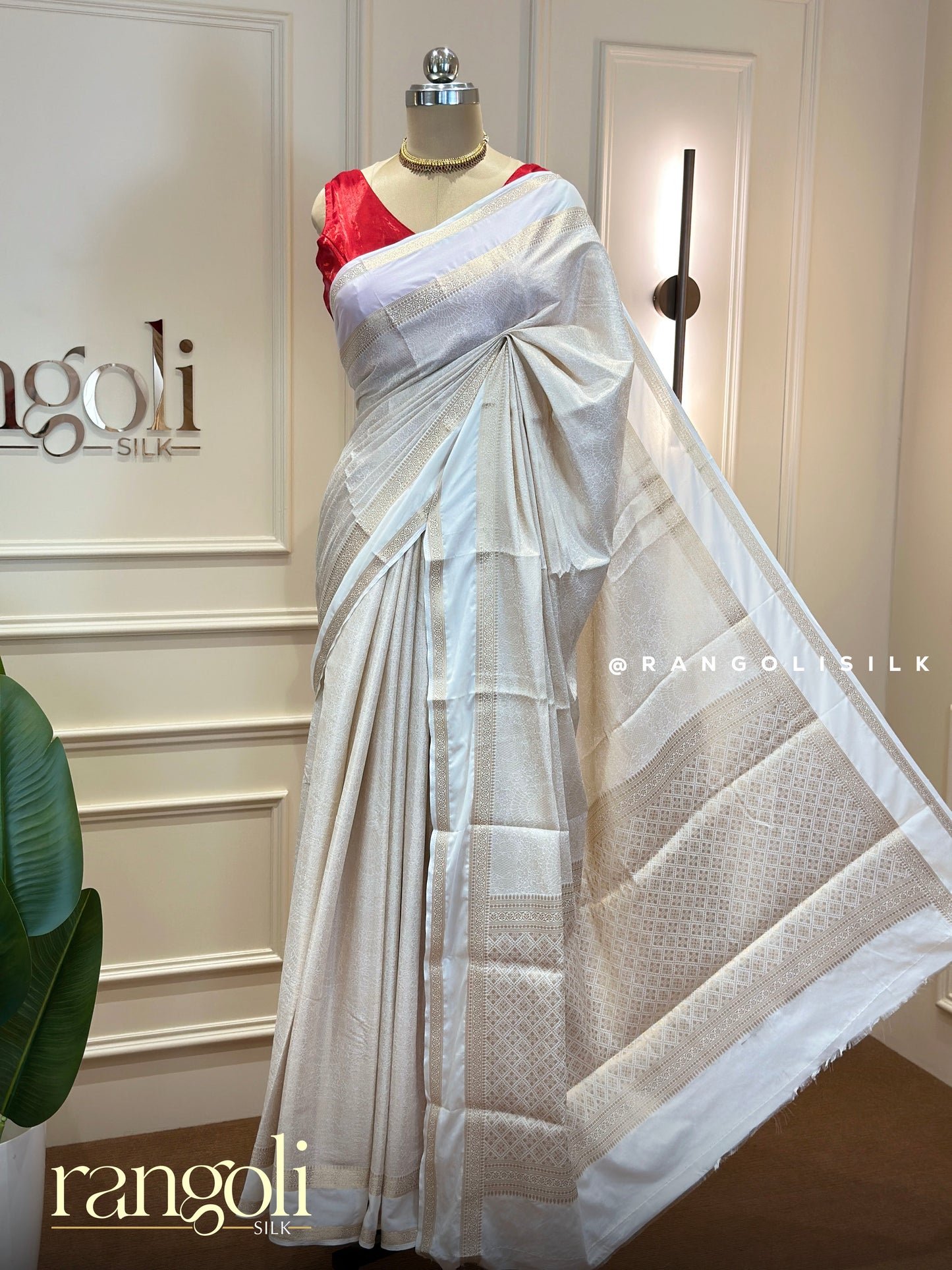 Semi Mysore Silk Saree with Intricate Brocade Weaving & Zari Border - Post 946