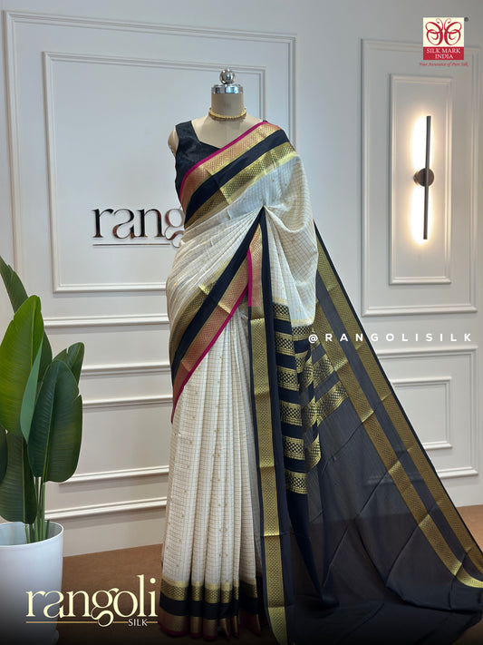Pure Crepe Silk Saree with Small Checks, Contrast Border & Rich Pallu  - Post 434