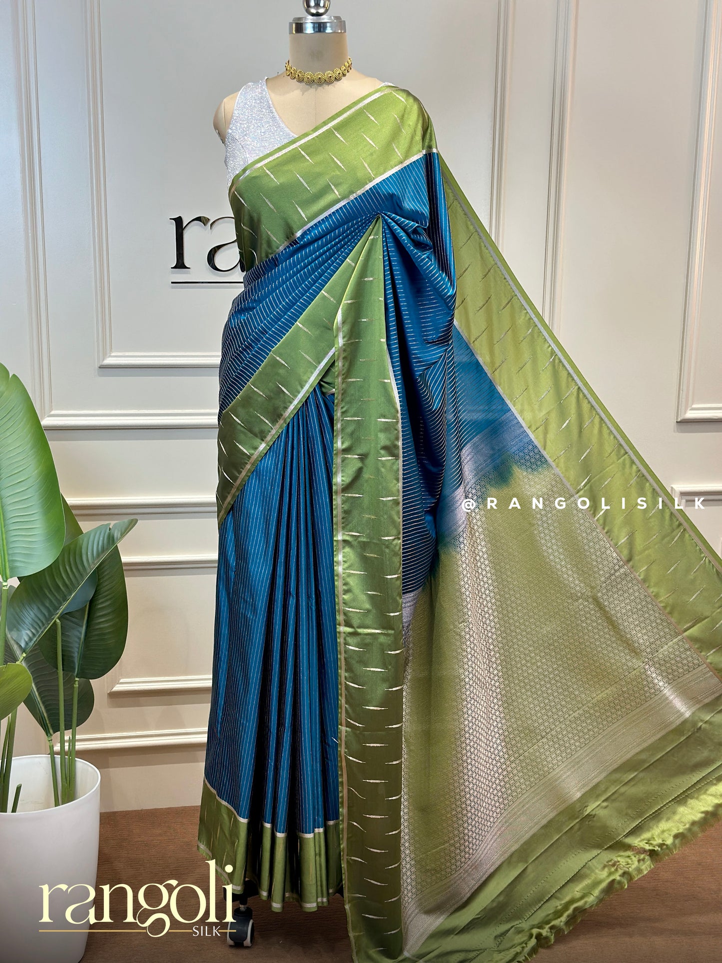 Semi Kanjivaram Silk Saree with Contrast Borders - Post 724